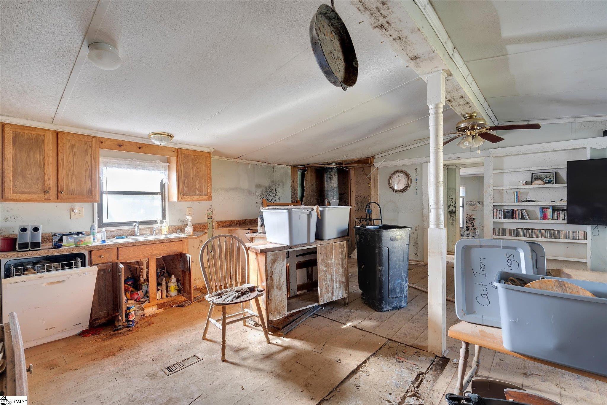 108 Shady Acres, Greenville, South Carolina image 8
