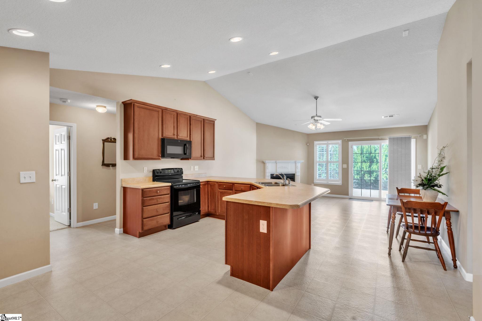 61 Sacha, Travelers Rest, South Carolina image 12