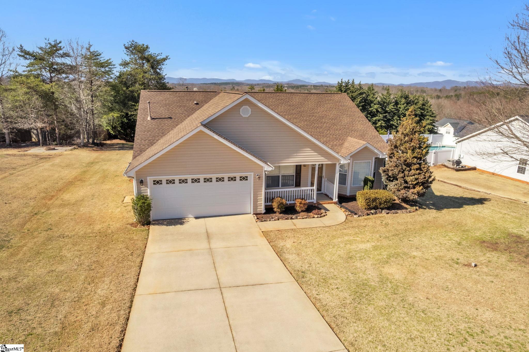 61 Sacha, Travelers Rest, South Carolina image 3