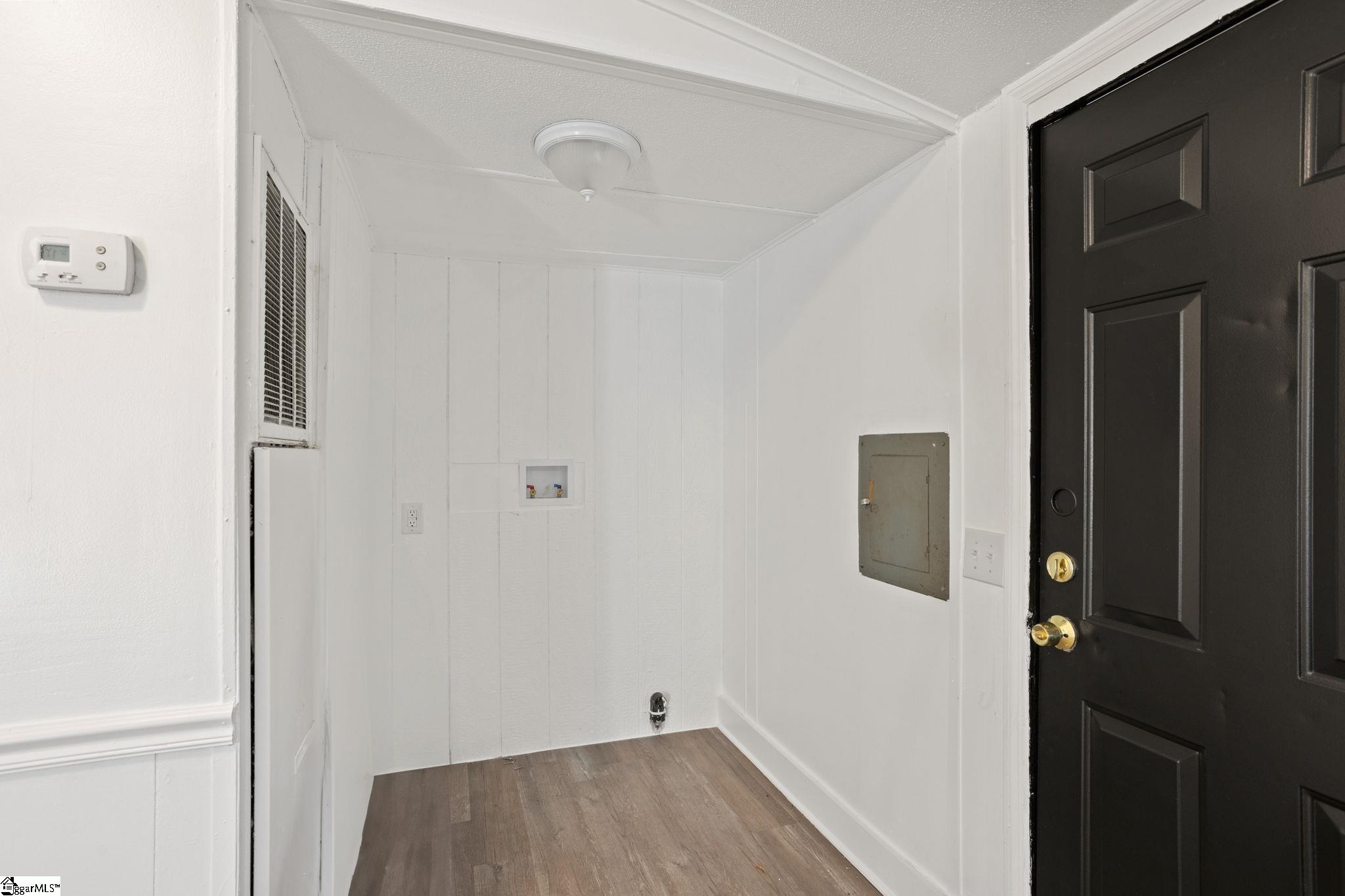 605 Englewood, Greenville, South Carolina image 12