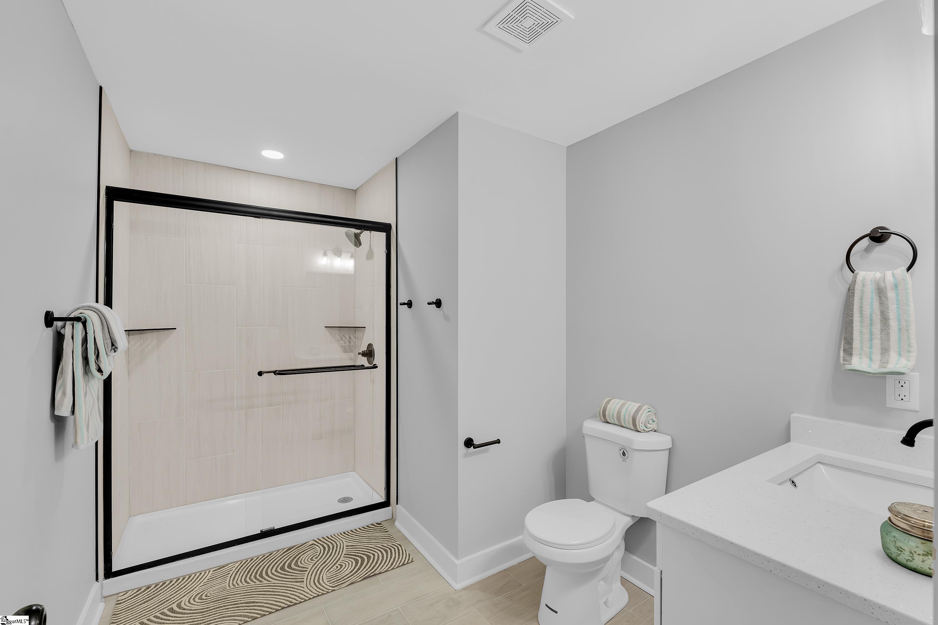 16 Glendale, Greenville, South Carolina image 13