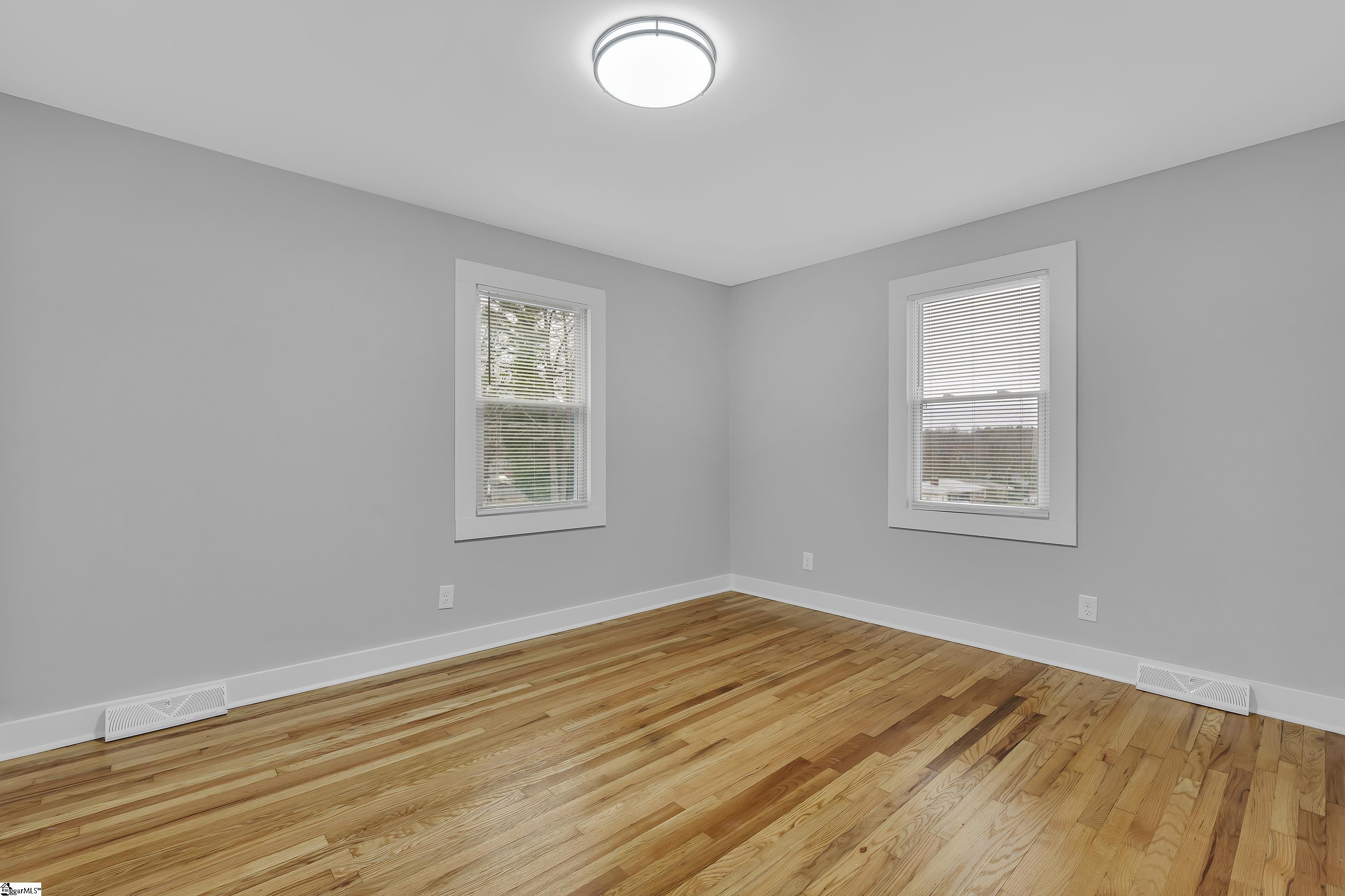 16 Glendale, Greenville, South Carolina image 19