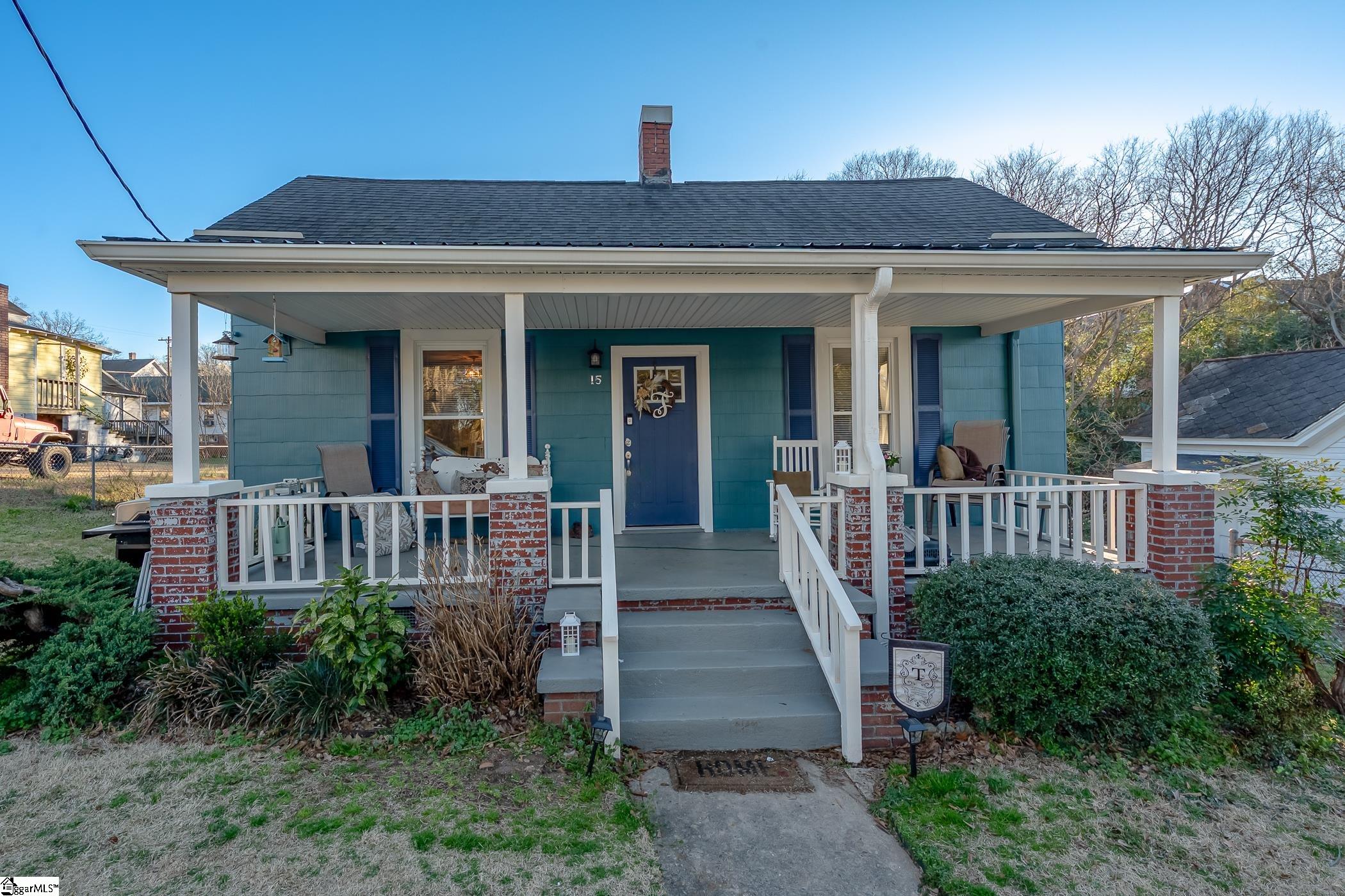 15 Sparks Avenue Ware Shoals, SC 29692
