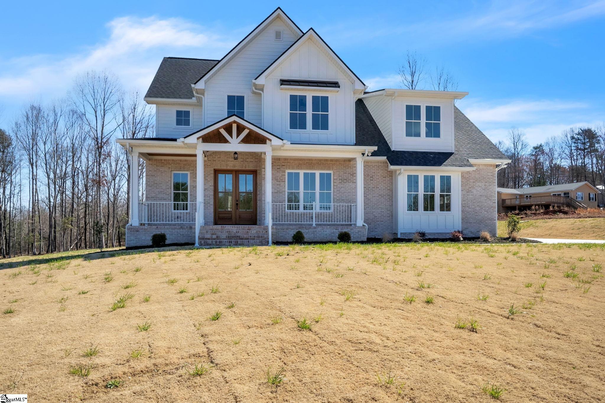 239 S Glassy Mountain Road Landrum, SC 29356