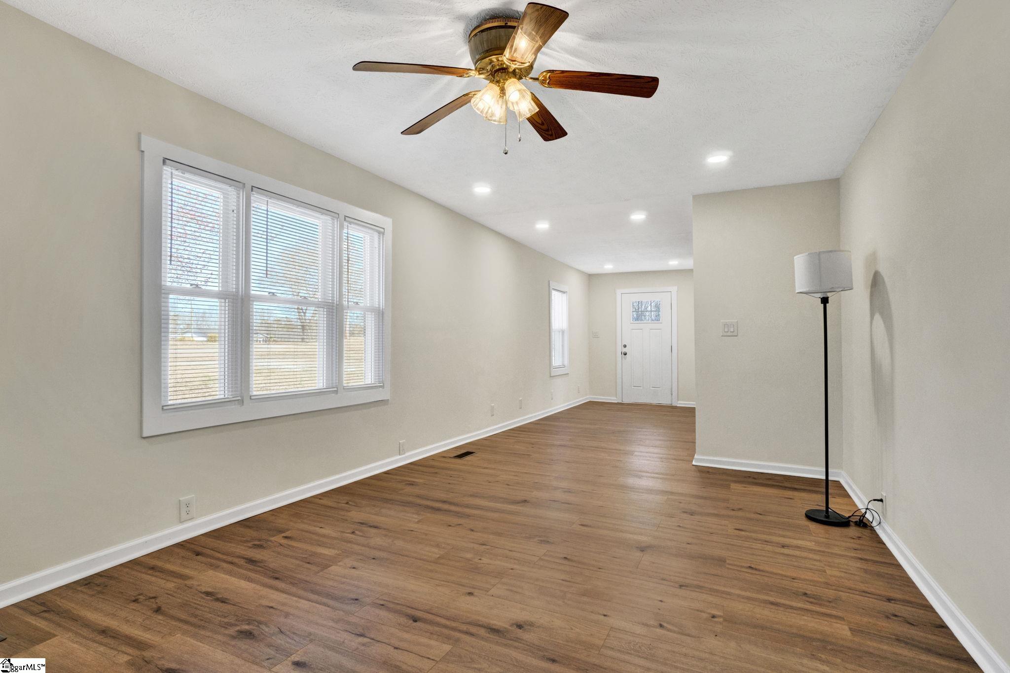 1003 Gravley, Pickens, South Carolina image 3