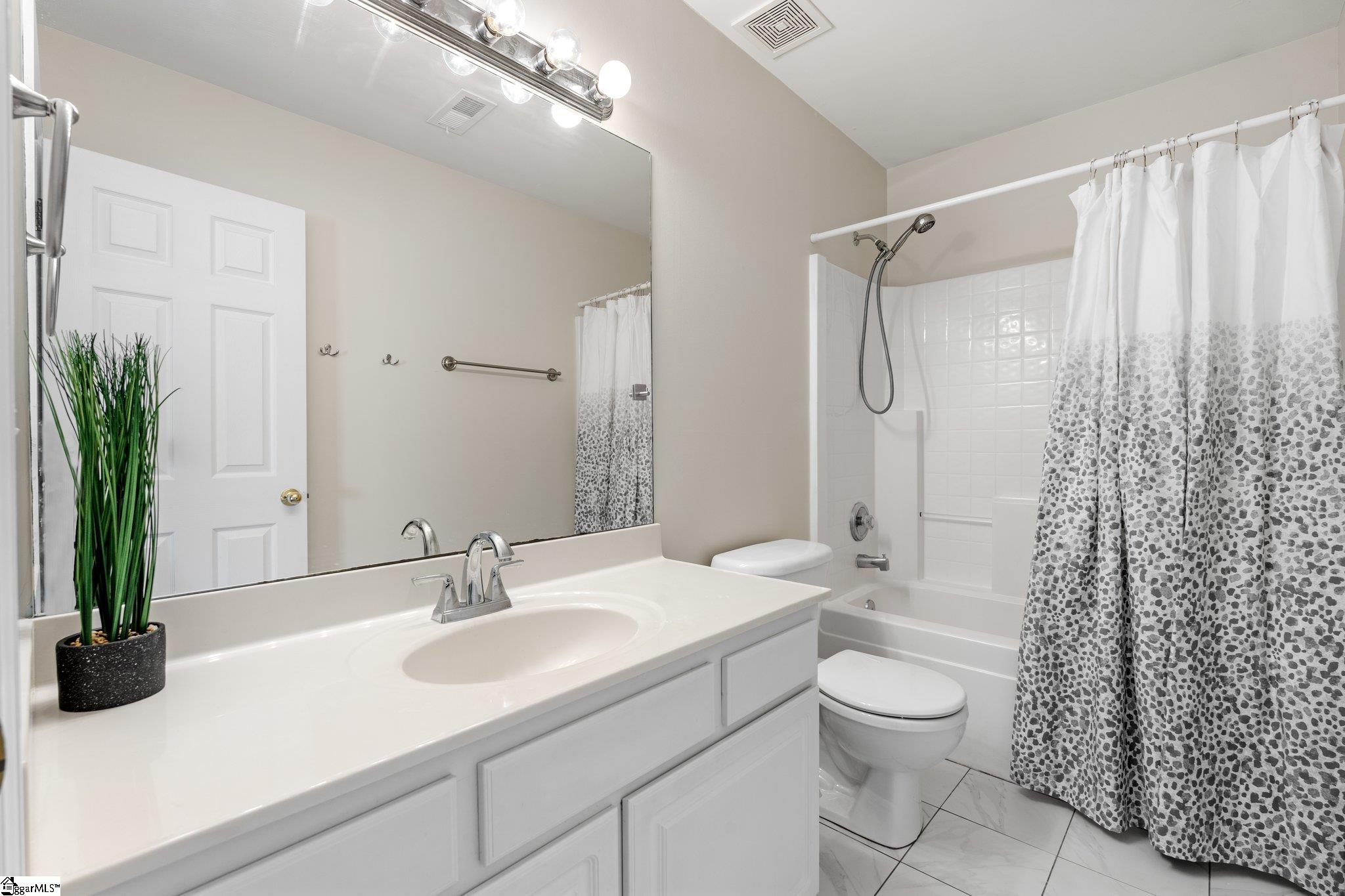 222 Catalan, Greenville, South Carolina image 35