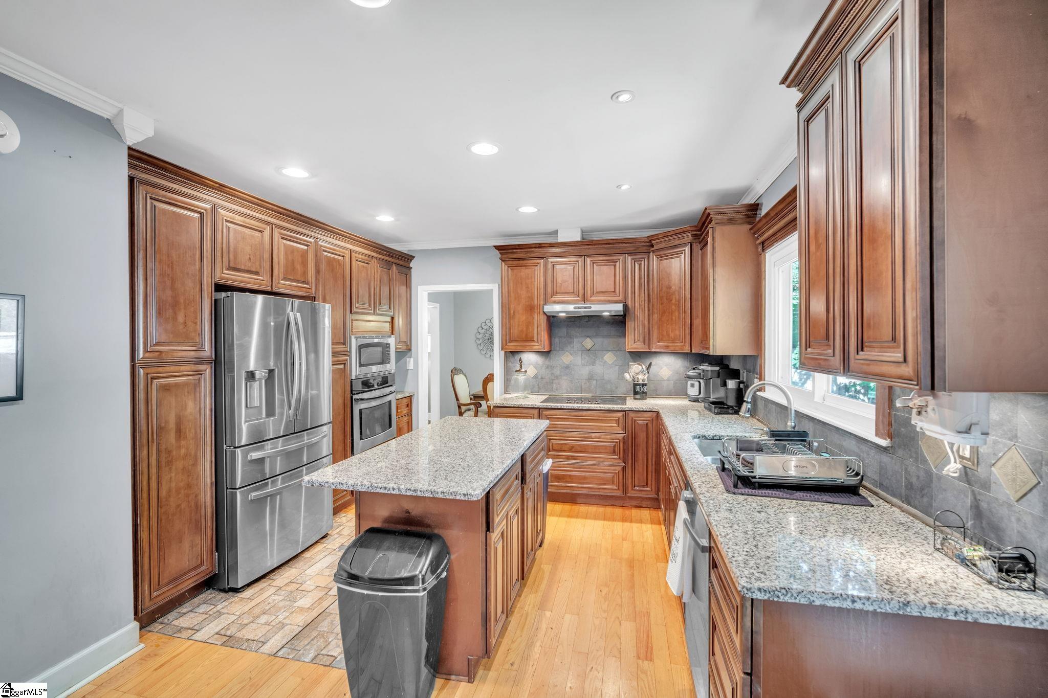 196 E Lake, Laurens, South Carolina image 5