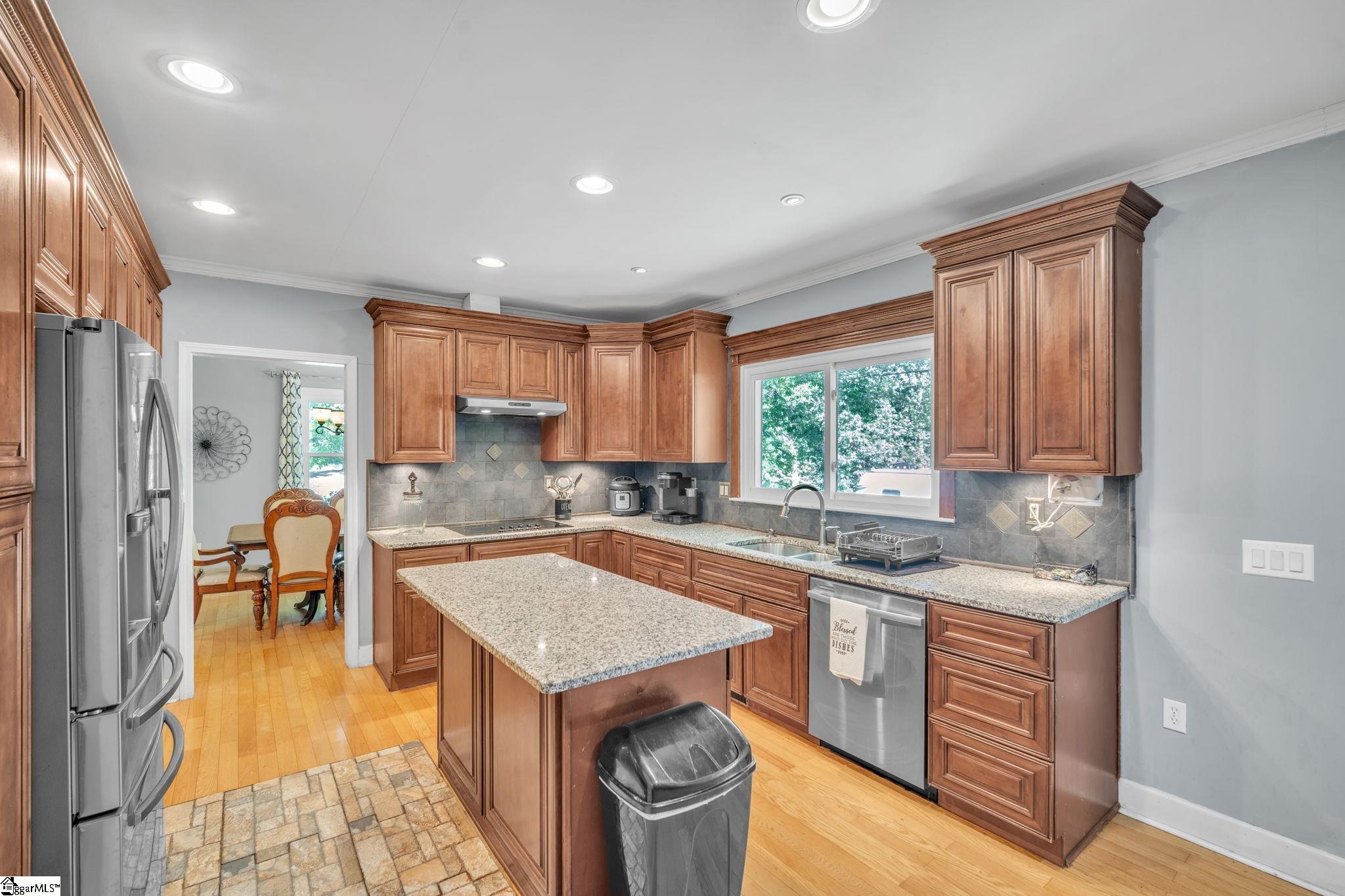 196 E Lake, Laurens, South Carolina image 7