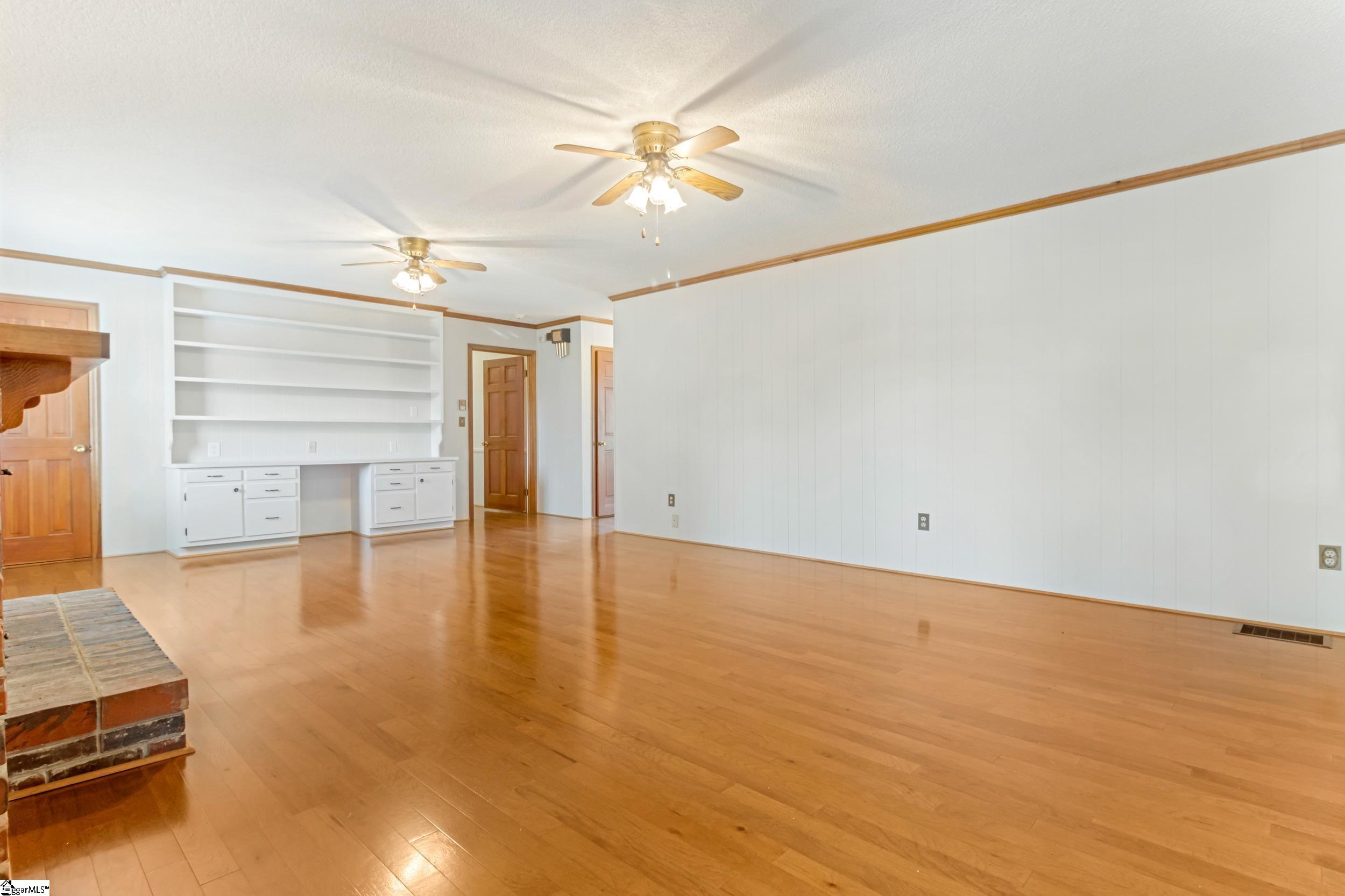 2396 Abner Creek, Duncan, South Carolina image 24