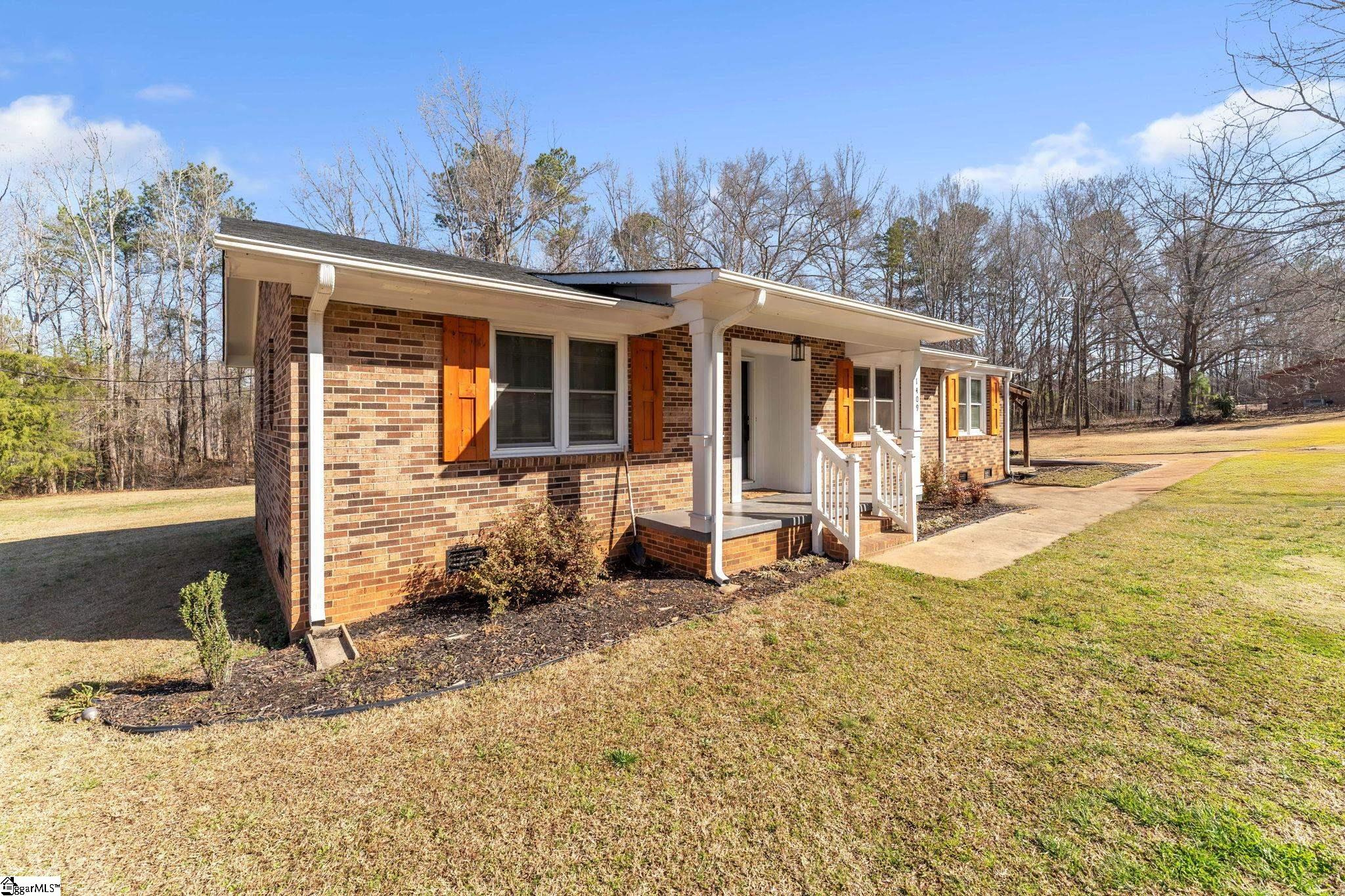 1409 Whiten, Belton, South Carolina image 3