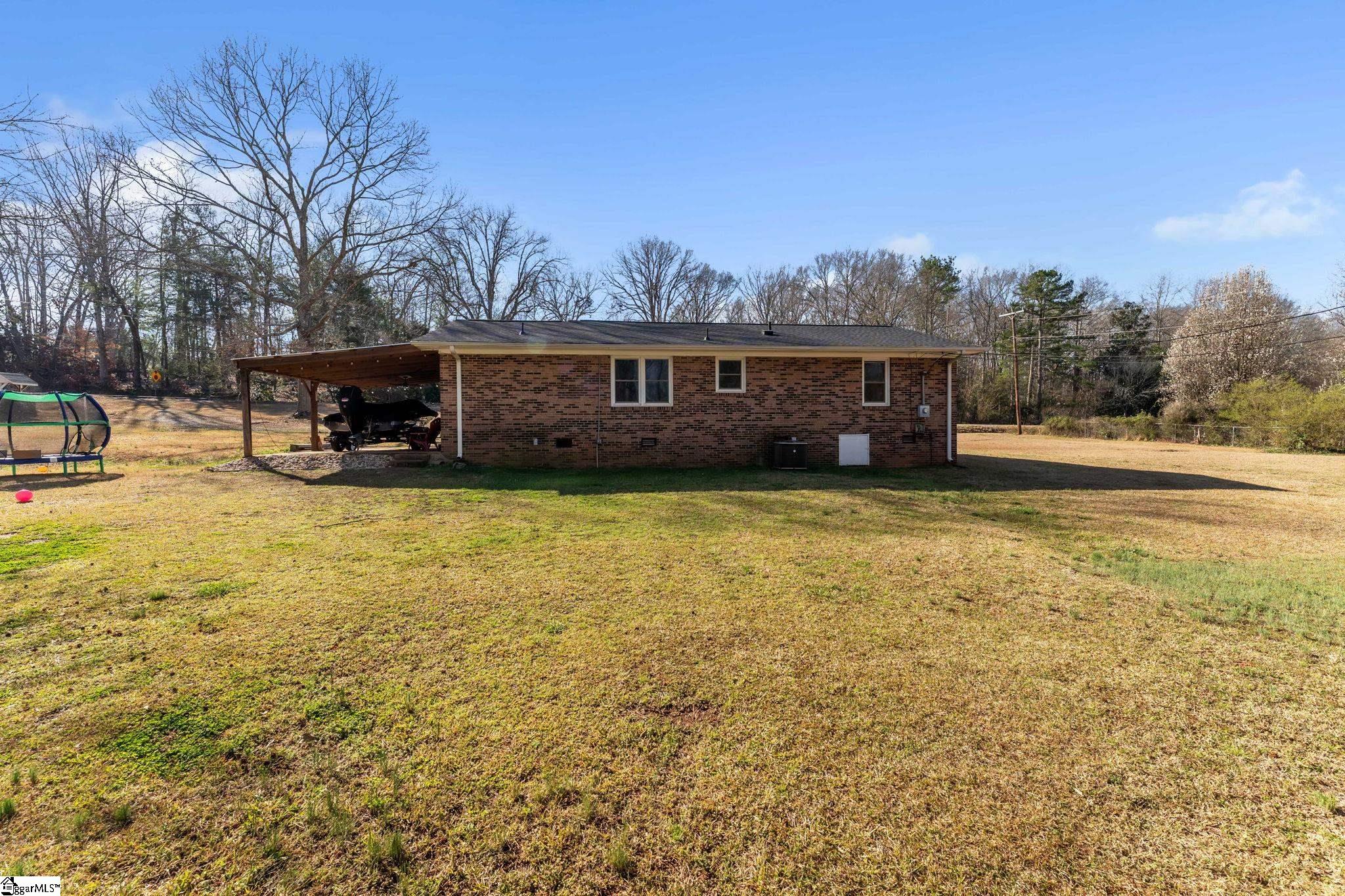 1409 Whiten, Belton, South Carolina image 8