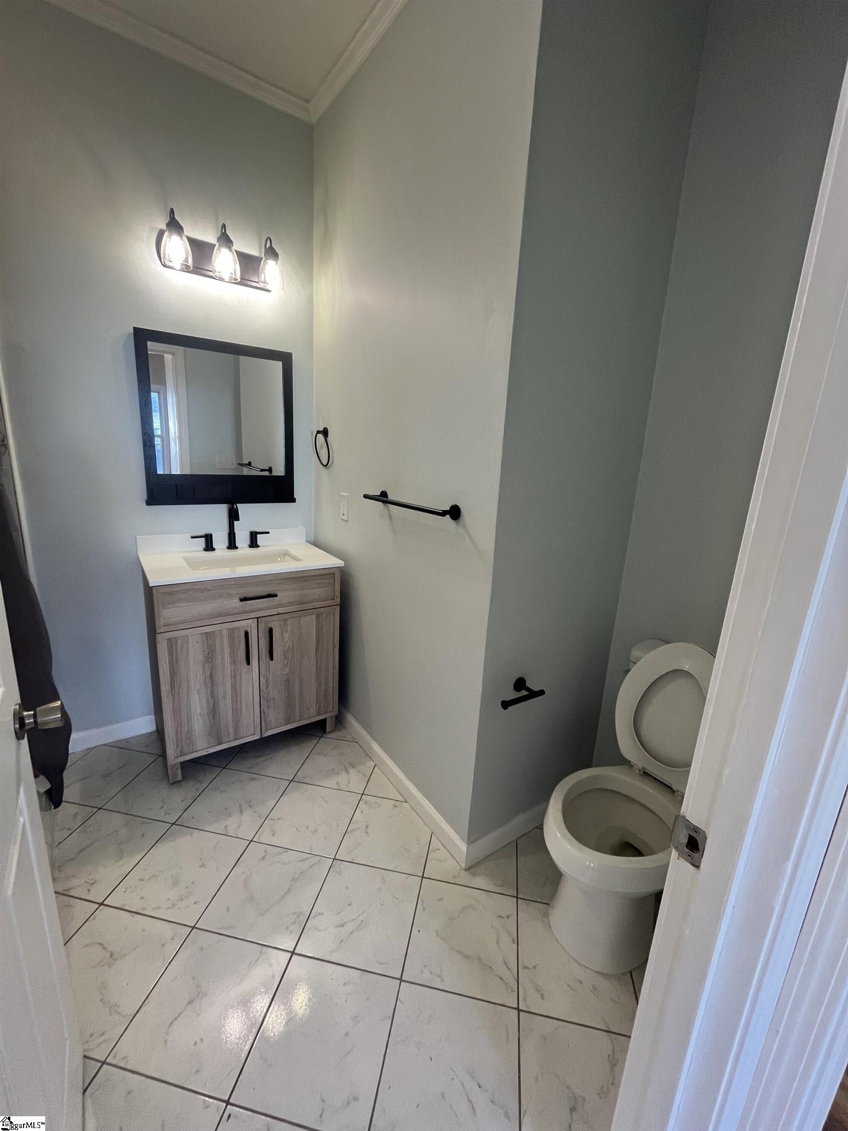 21 W 6th, Greenville, South Carolina image 5
