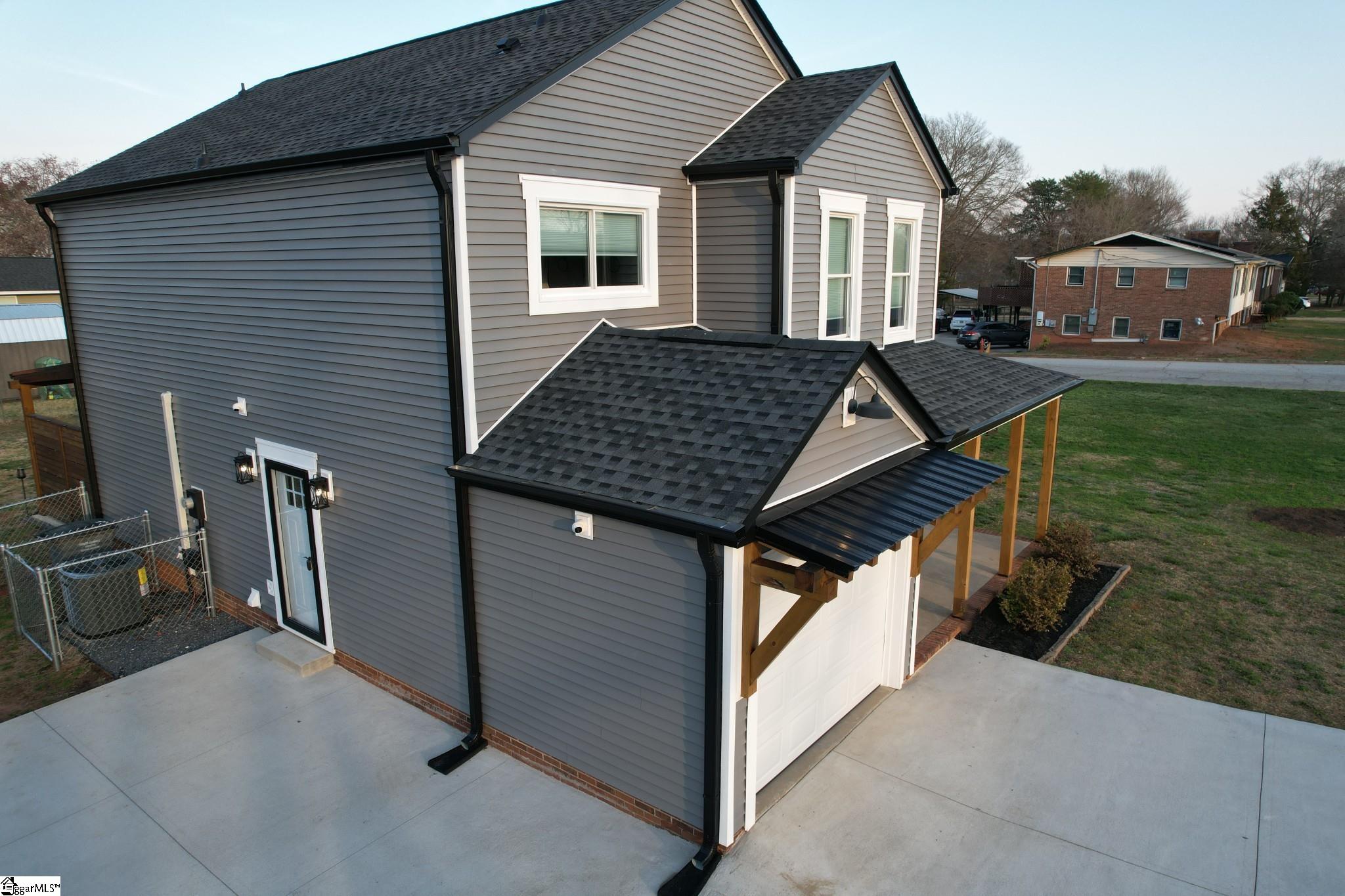 600 Watkins Road Greenville, SC 29617