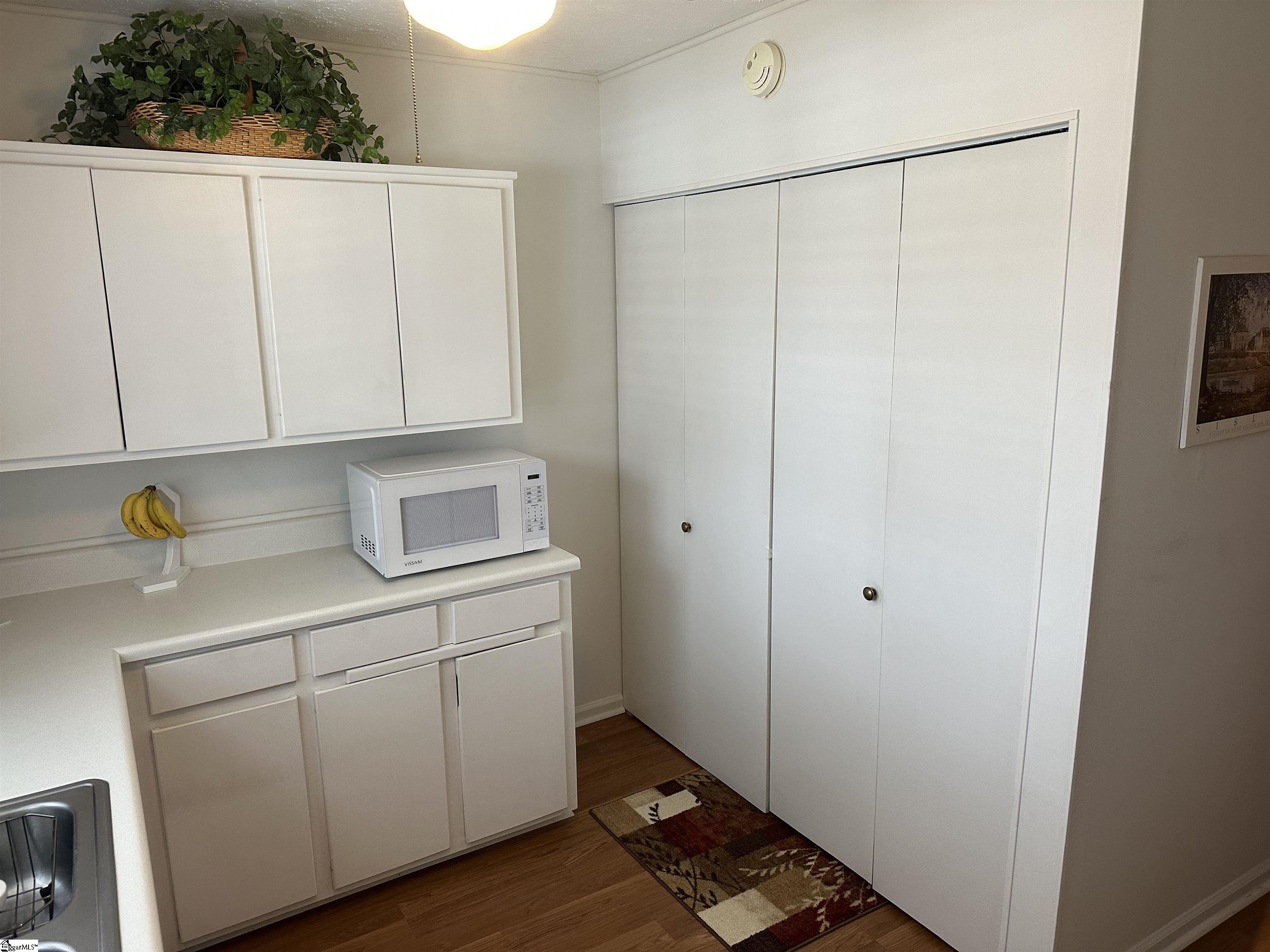 5 Overview, Spartanburg, South Carolina image 20