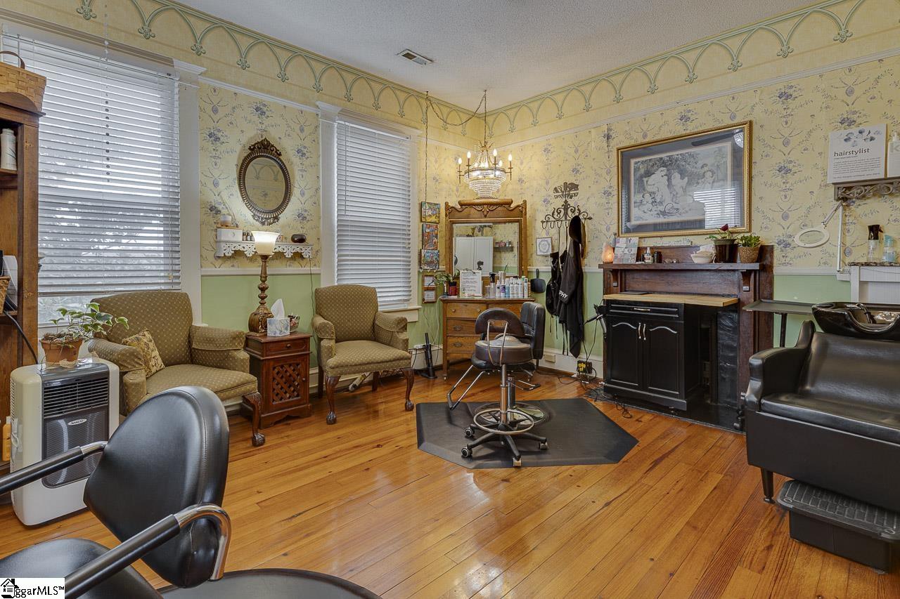201 E College, Simpsonville, South Carolina image 14