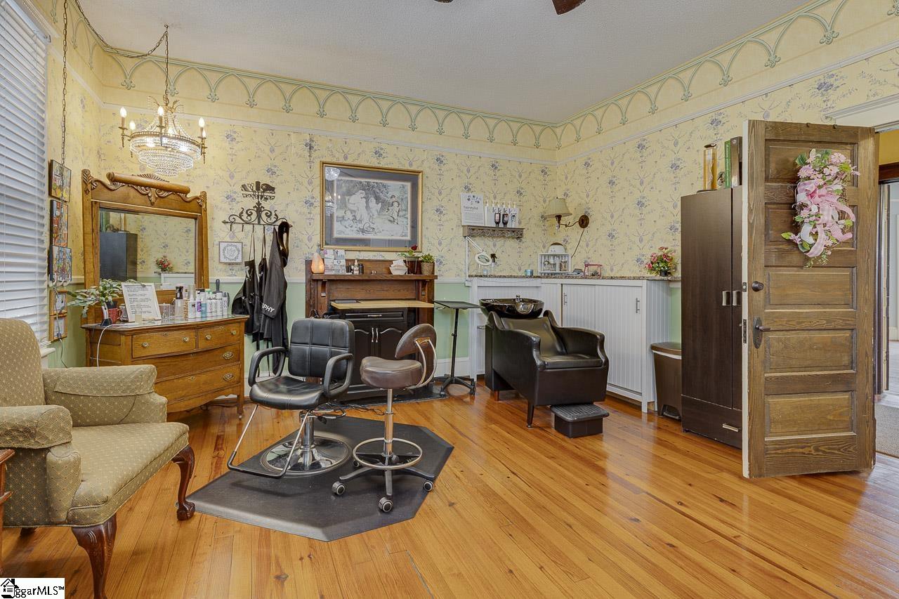 201 E College, Simpsonville, South Carolina image 15