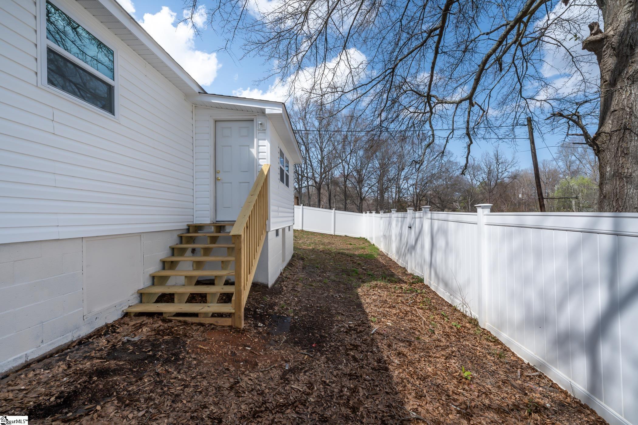 509 S Bomar, Landrum, South Carolina image 19