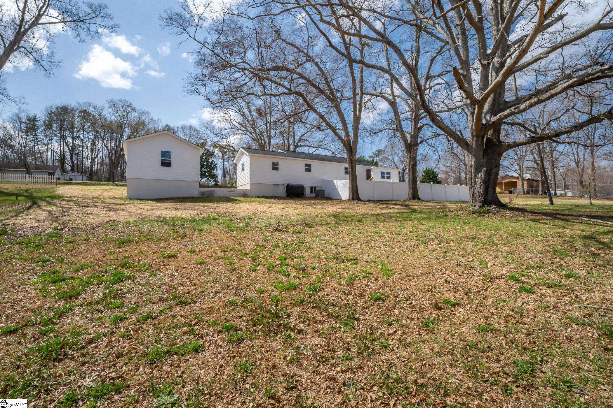 509 S Bomar, Landrum, South Carolina image 20