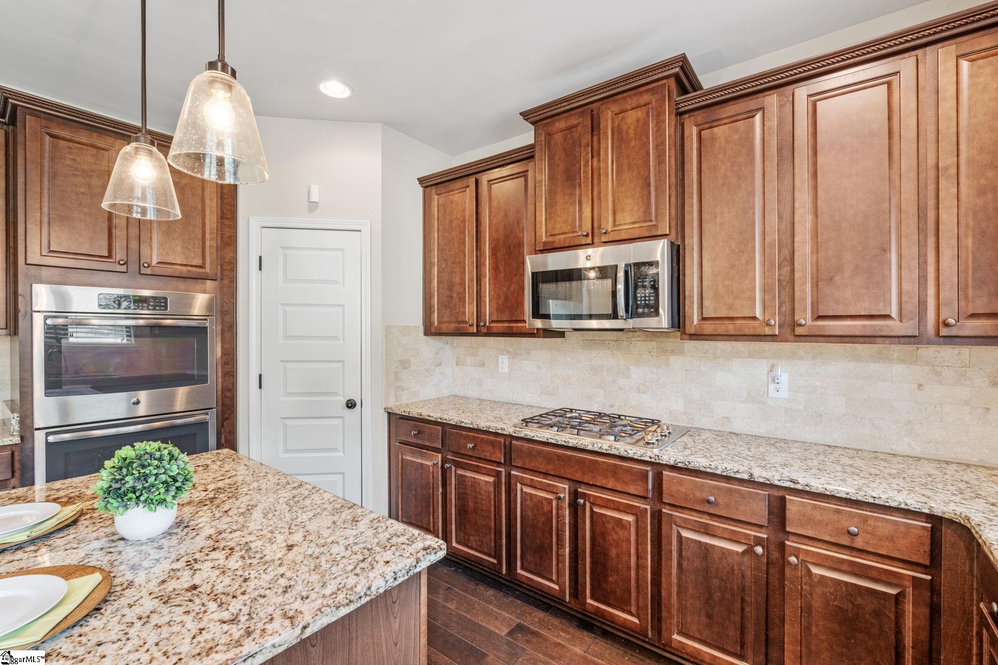 MLS #1551398 image #11