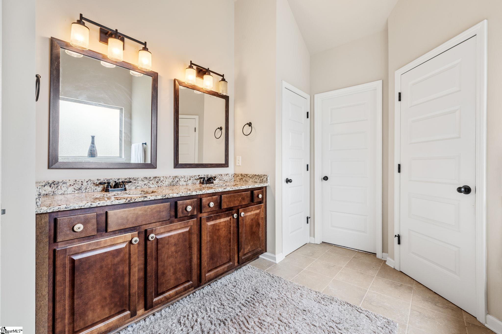 MLS #1551398 image #21