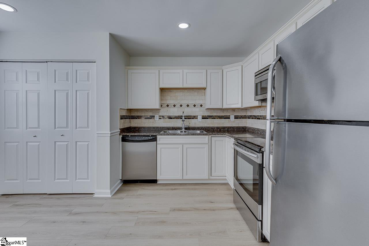 19 Allenwood, Greer, South Carolina image 12