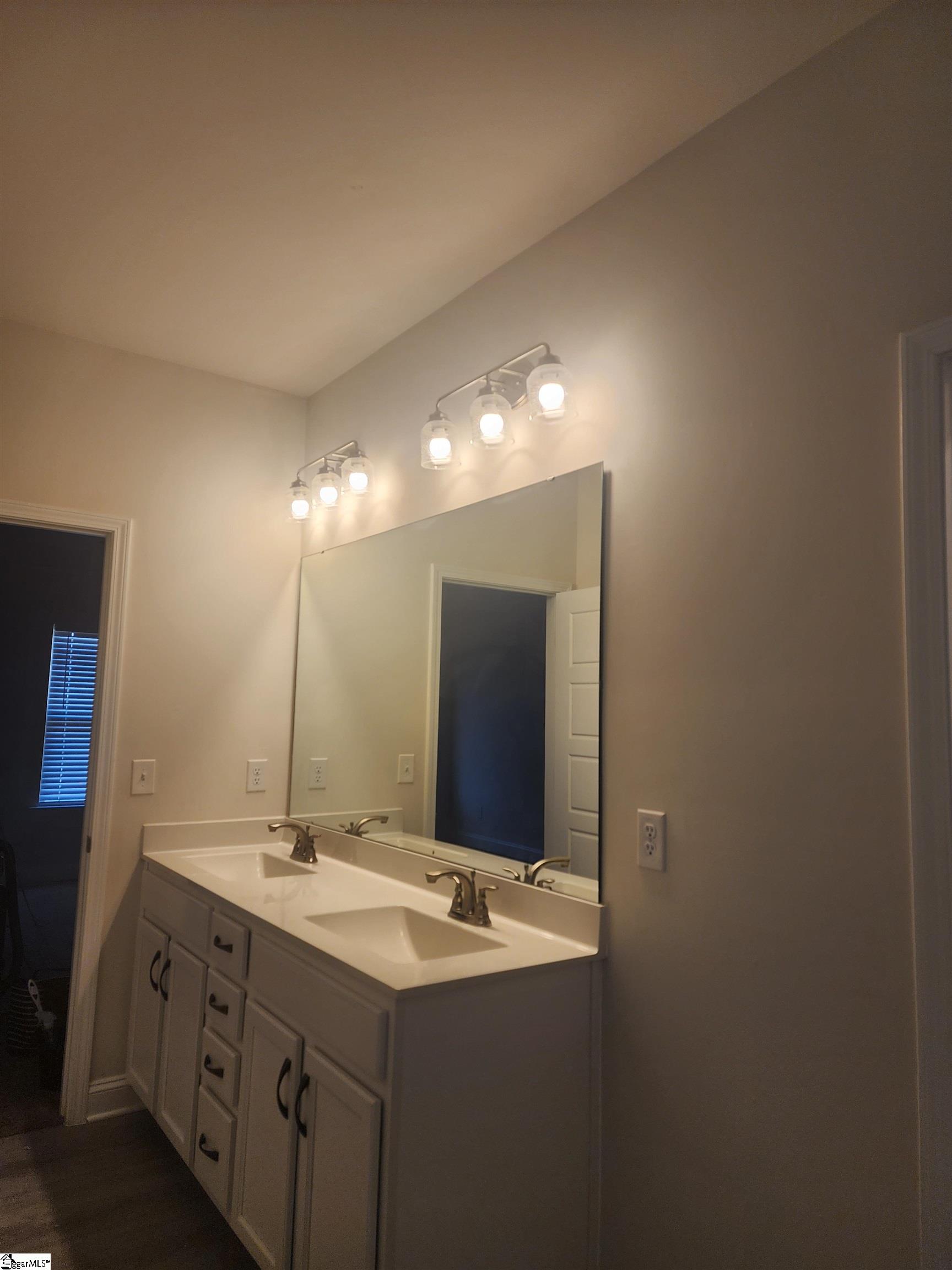 1045 Spruce Grove, Duncan, South Carolina image 11