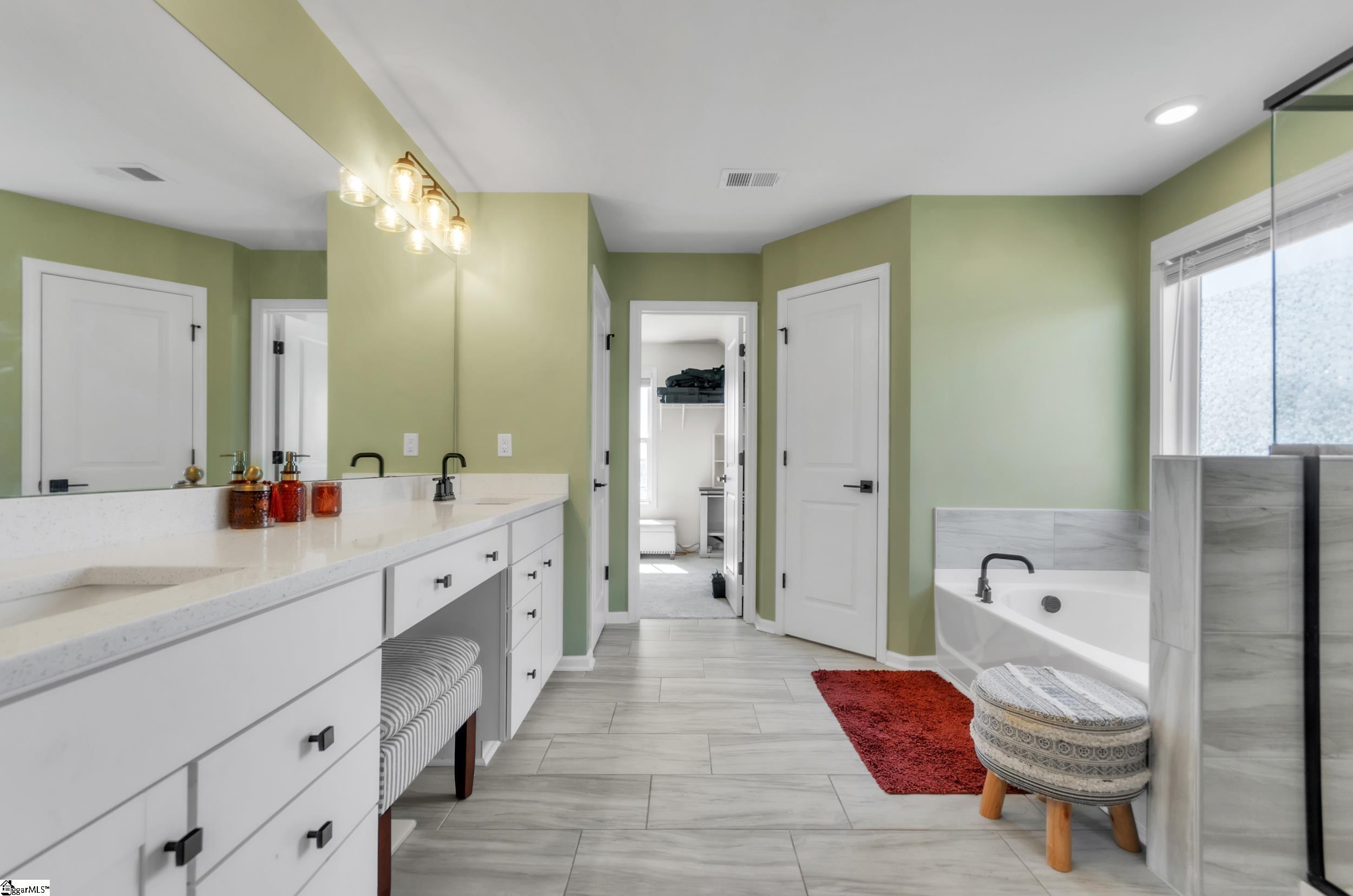 6039 Thicket, Boiling Springs, South Carolina image 20