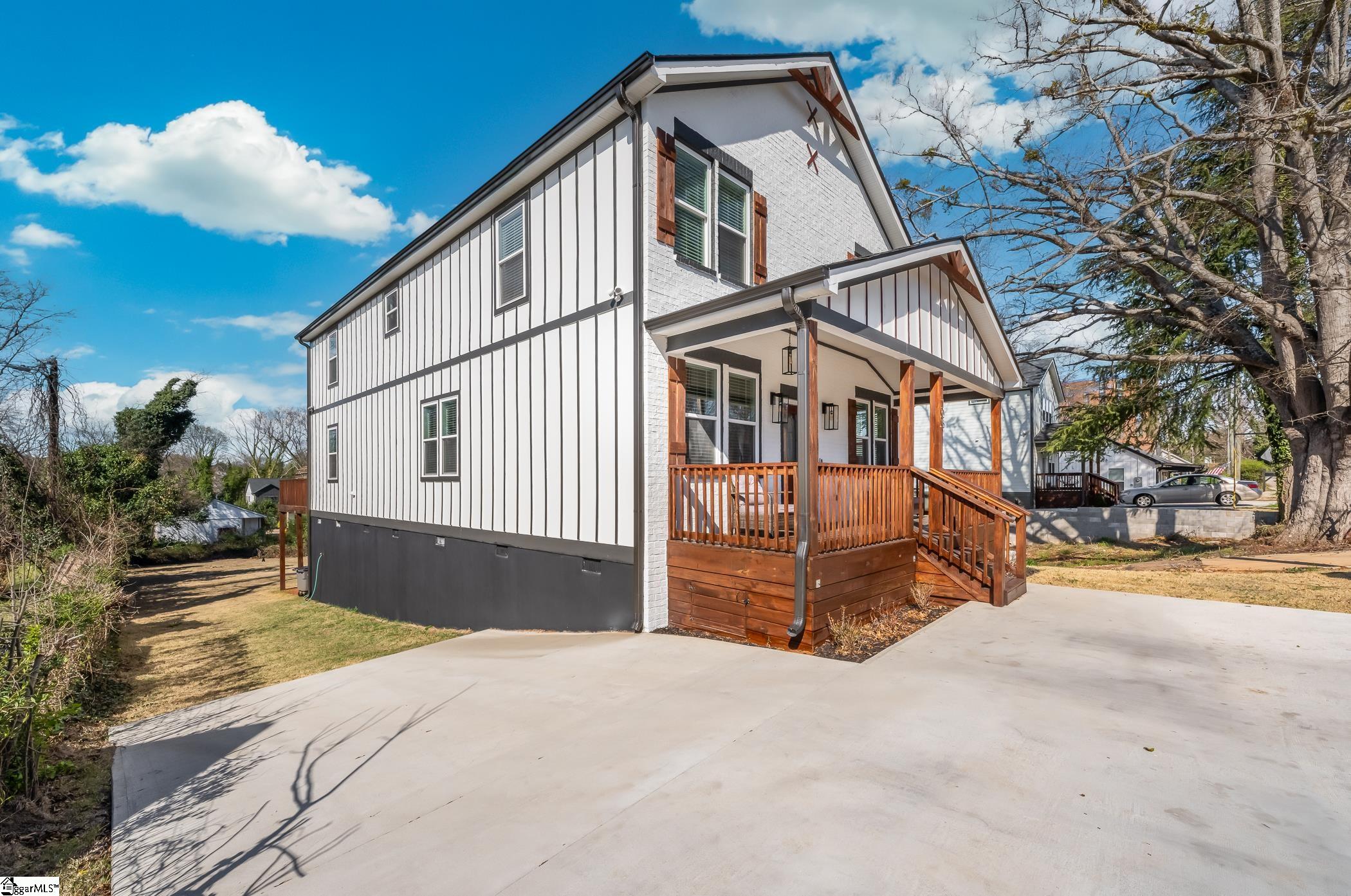 105 Sterling, Greenville, South Carolina image 2