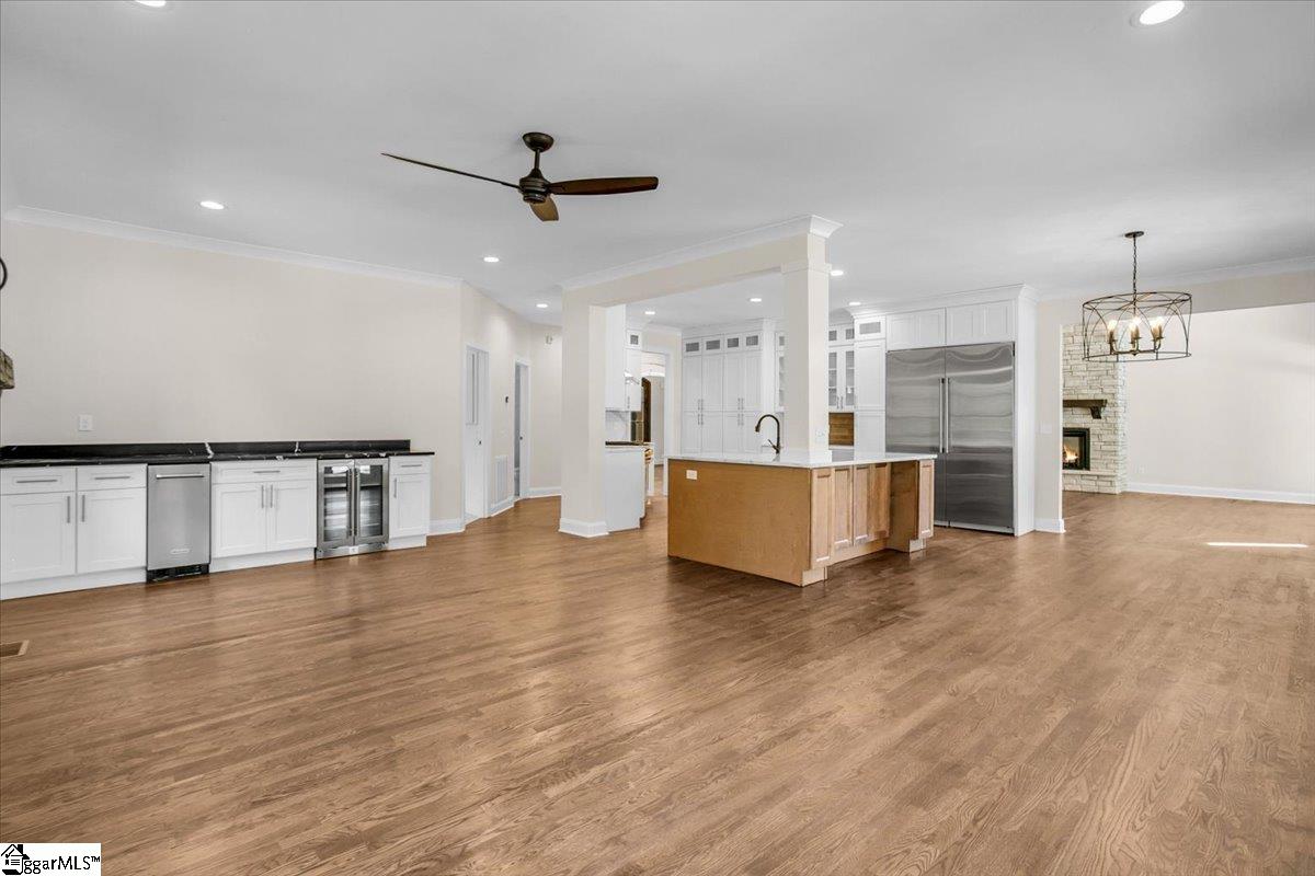 24 Bay Point, Taylors, South Carolina image 17