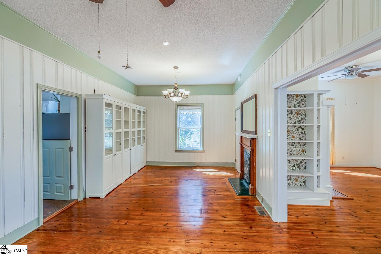 106 E Lime, Blacksburg, South Carolina image 4