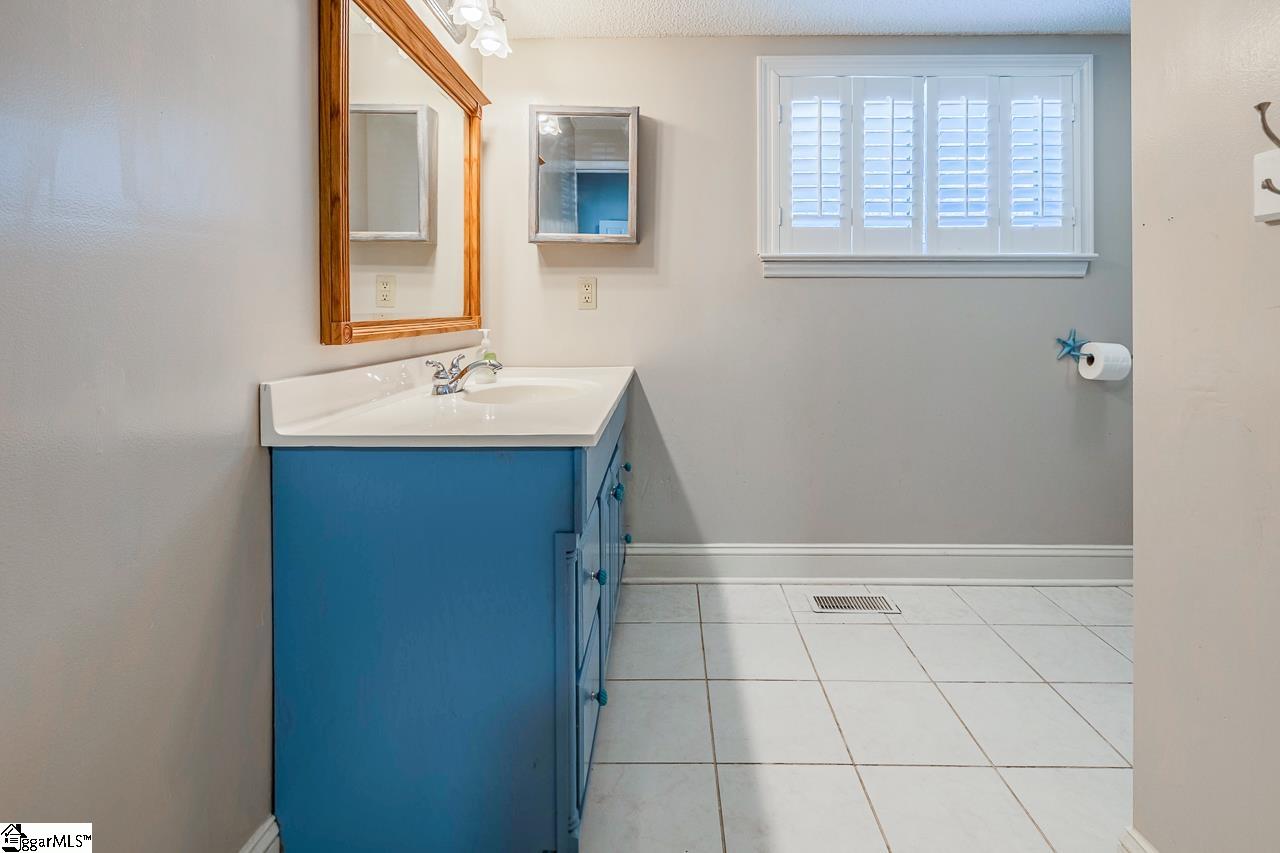 106 E Lime, Blacksburg, South Carolina image 31