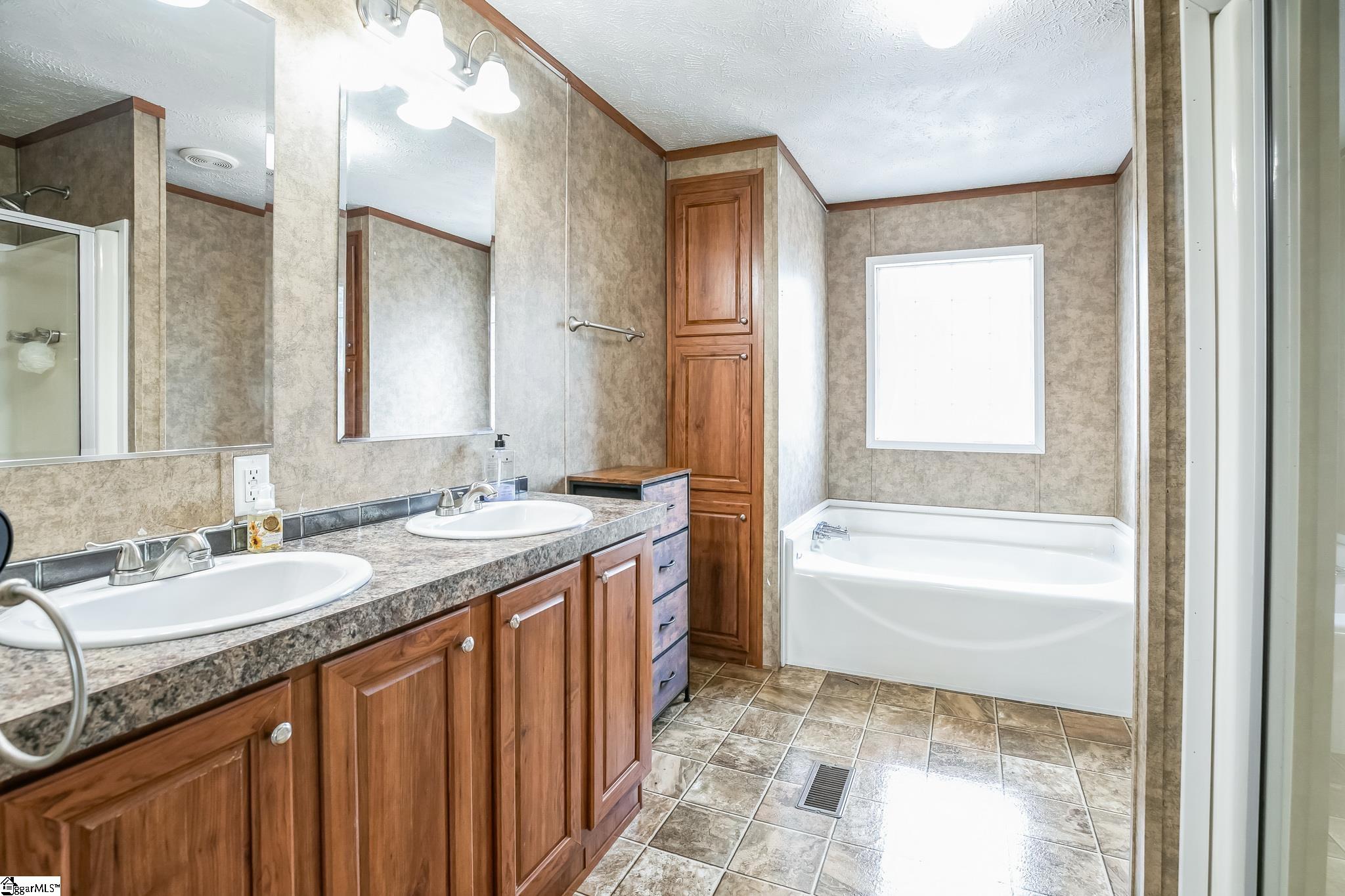 308 Port, Greenville, South Carolina image 22