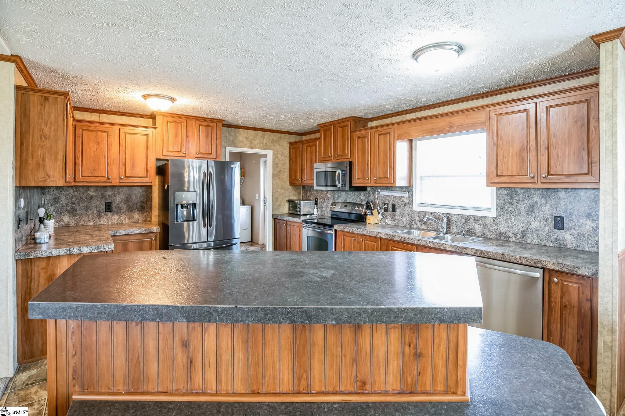 308 Port, Greenville, South Carolina image 9