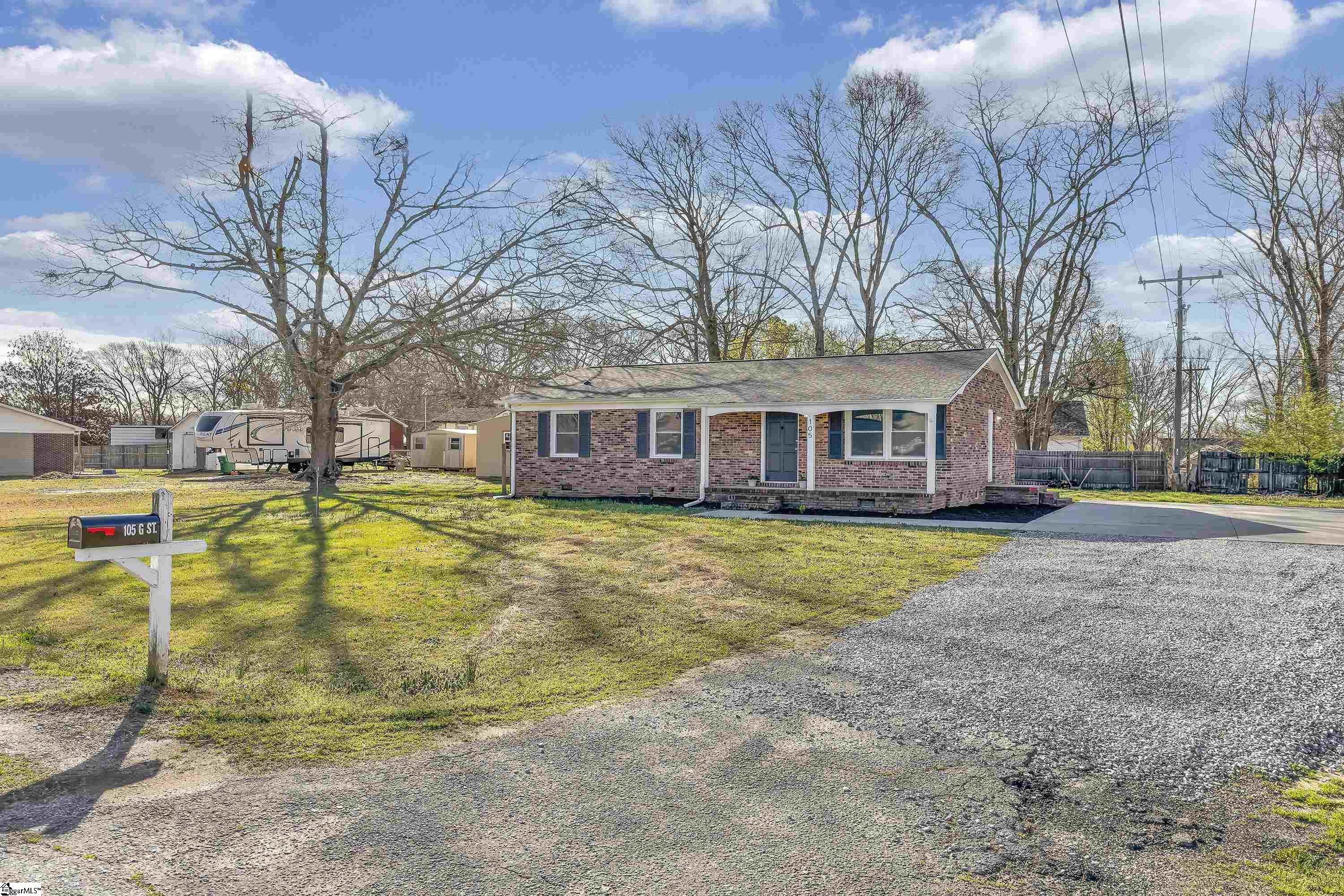 105 G, Williamston, South Carolina image 1