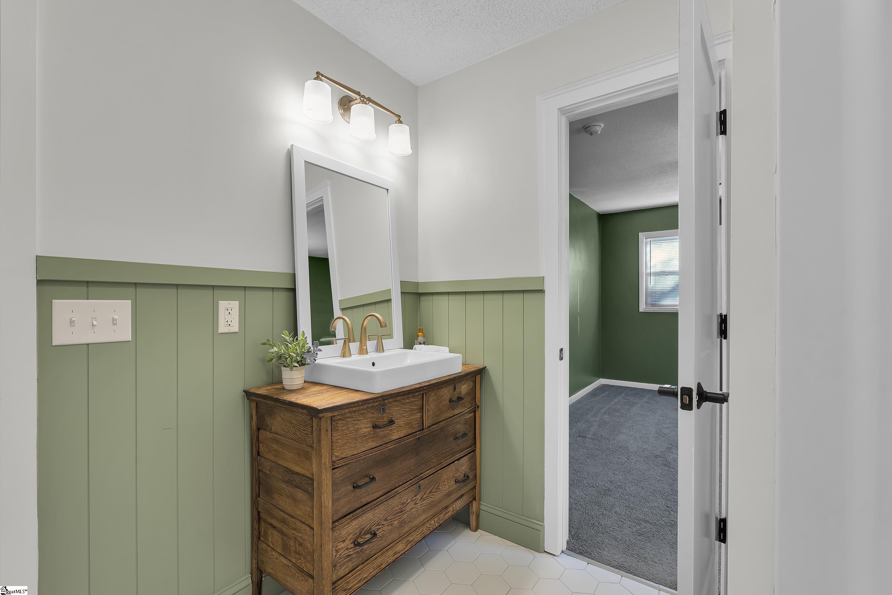 105 G, Williamston, South Carolina image 7