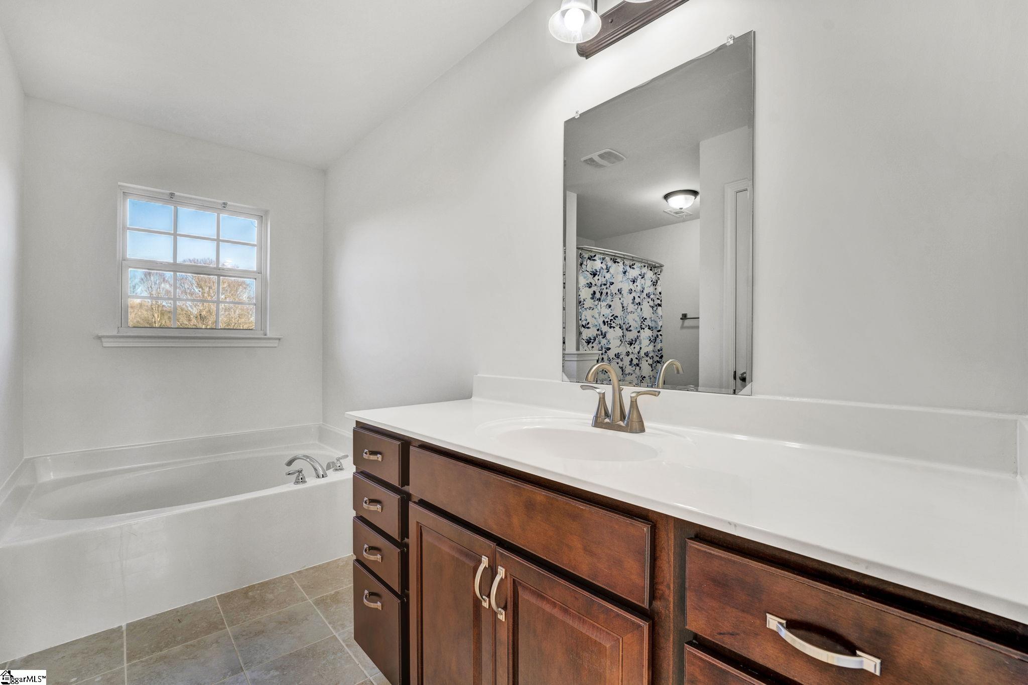 955 Bramlett, Laurens, South Carolina image 31