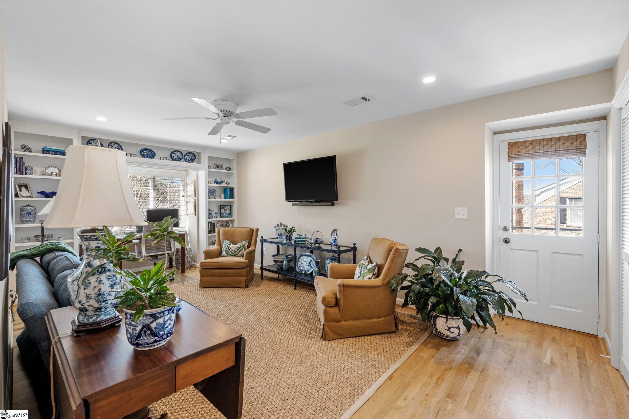803 Edwards, Greenville, South Carolina image 20