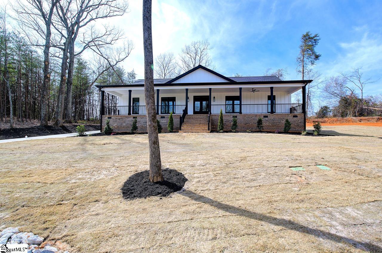 2371 Tigerville, Travelers Rest, South Carolina image 2