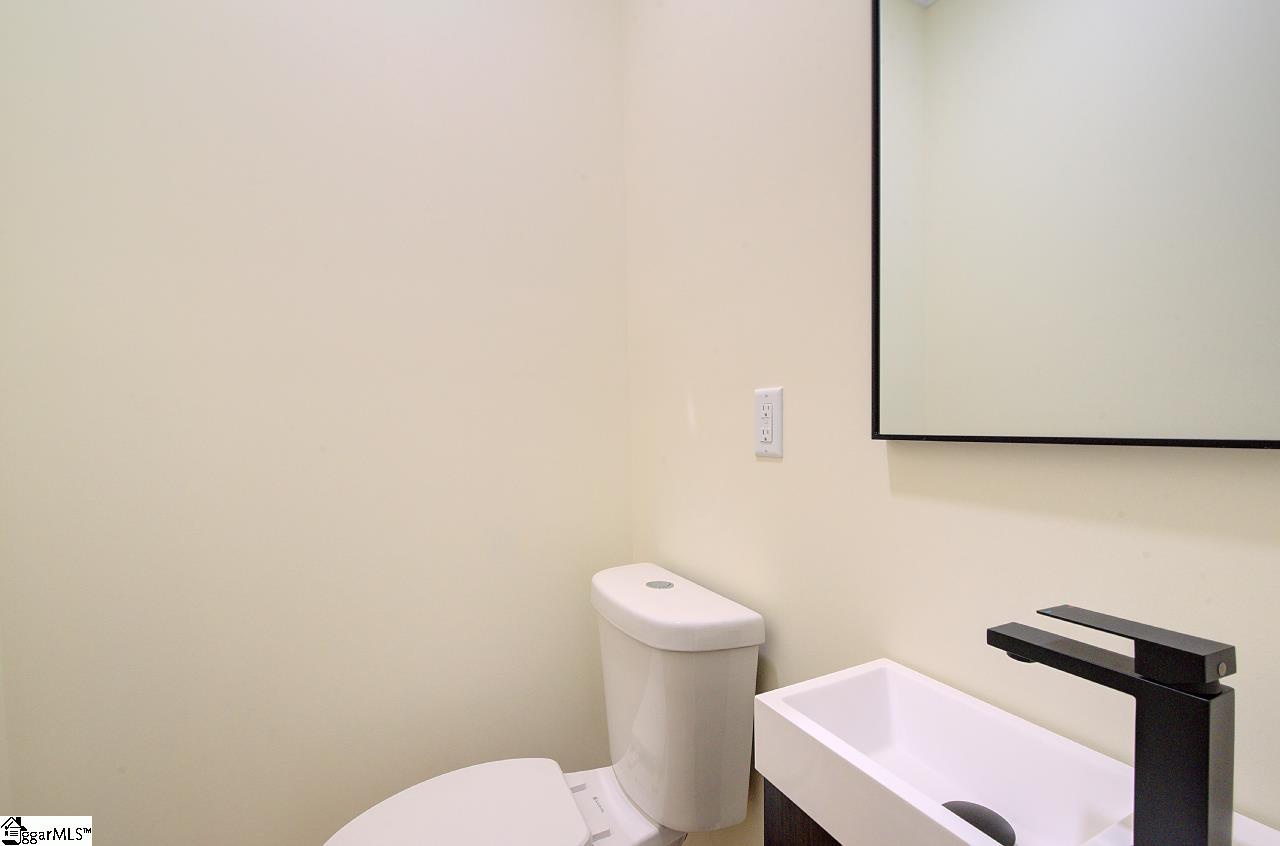 2371 Tigerville, Travelers Rest, South Carolina image 32