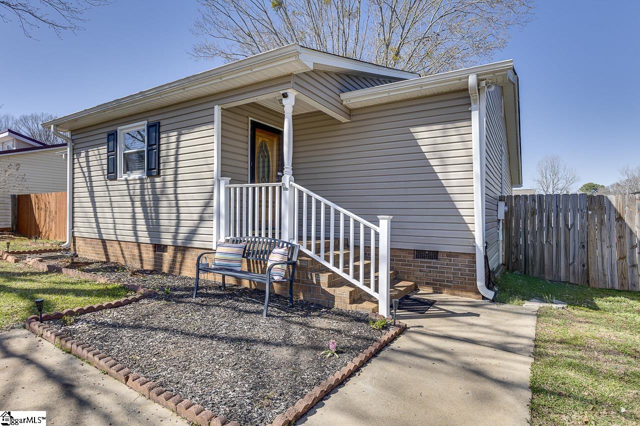 106 Terrace, Easley, South Carolina image 1