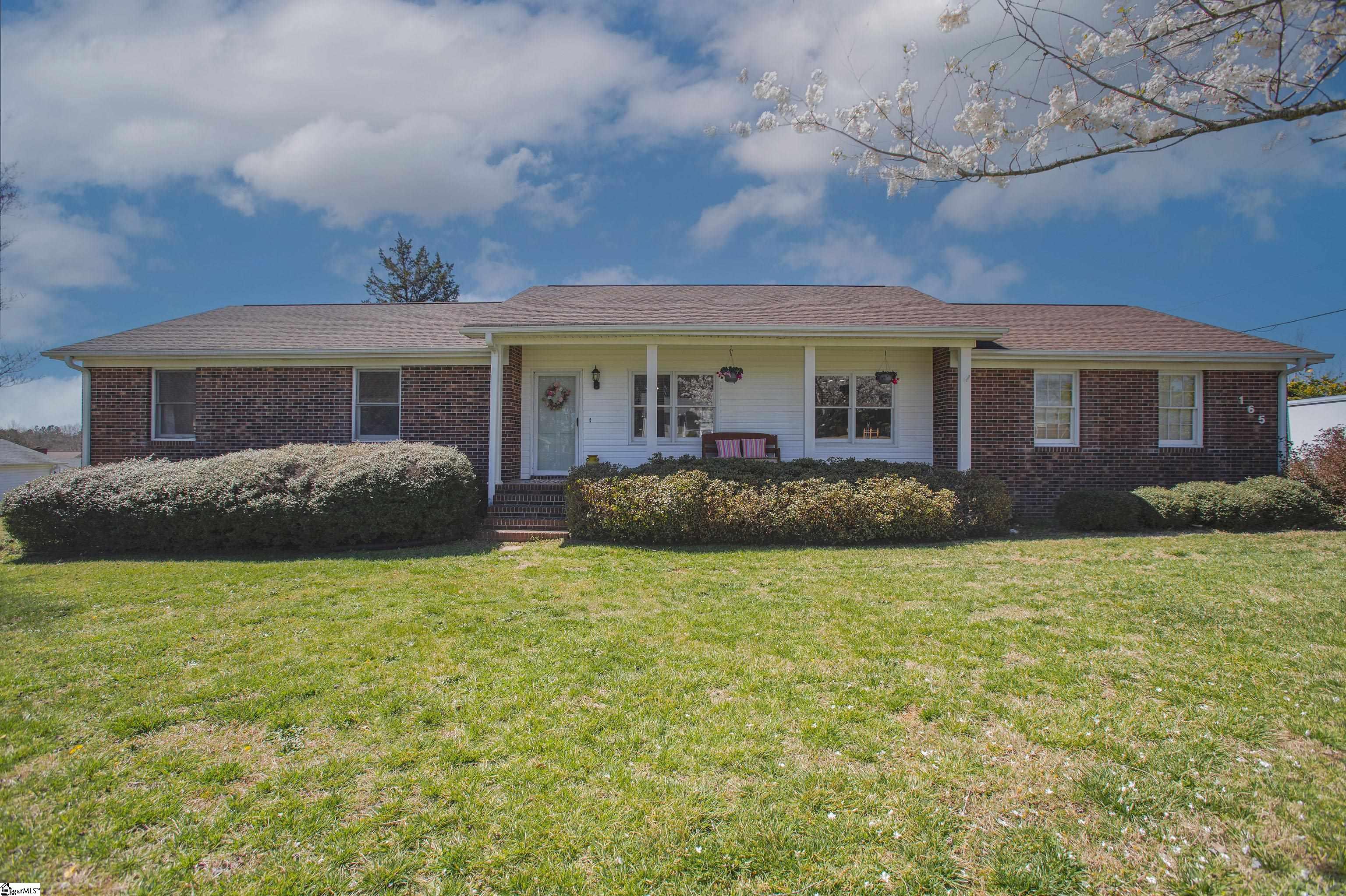 165 Beverly Circle Liberty, SC 29657