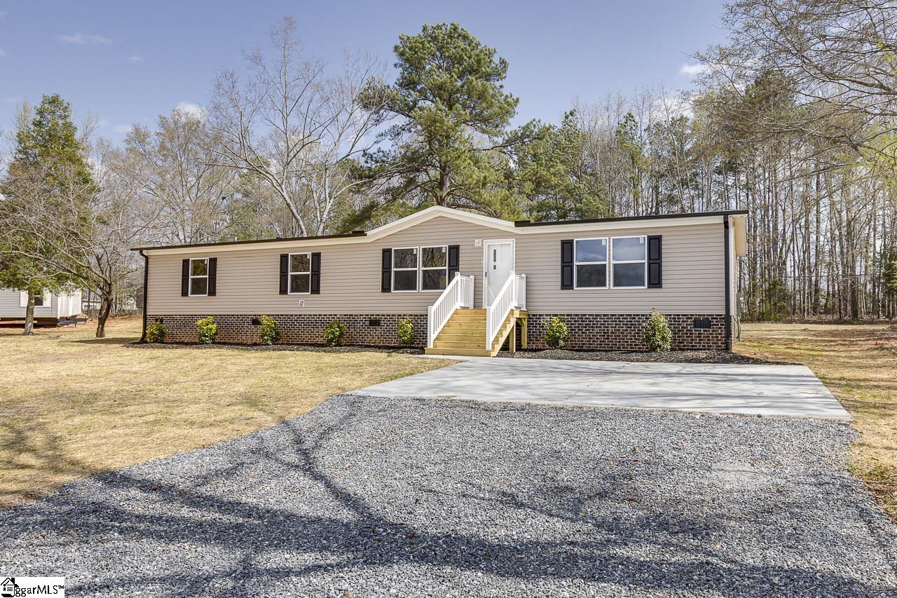 212 Robinwood, Starr, South Carolina image 2