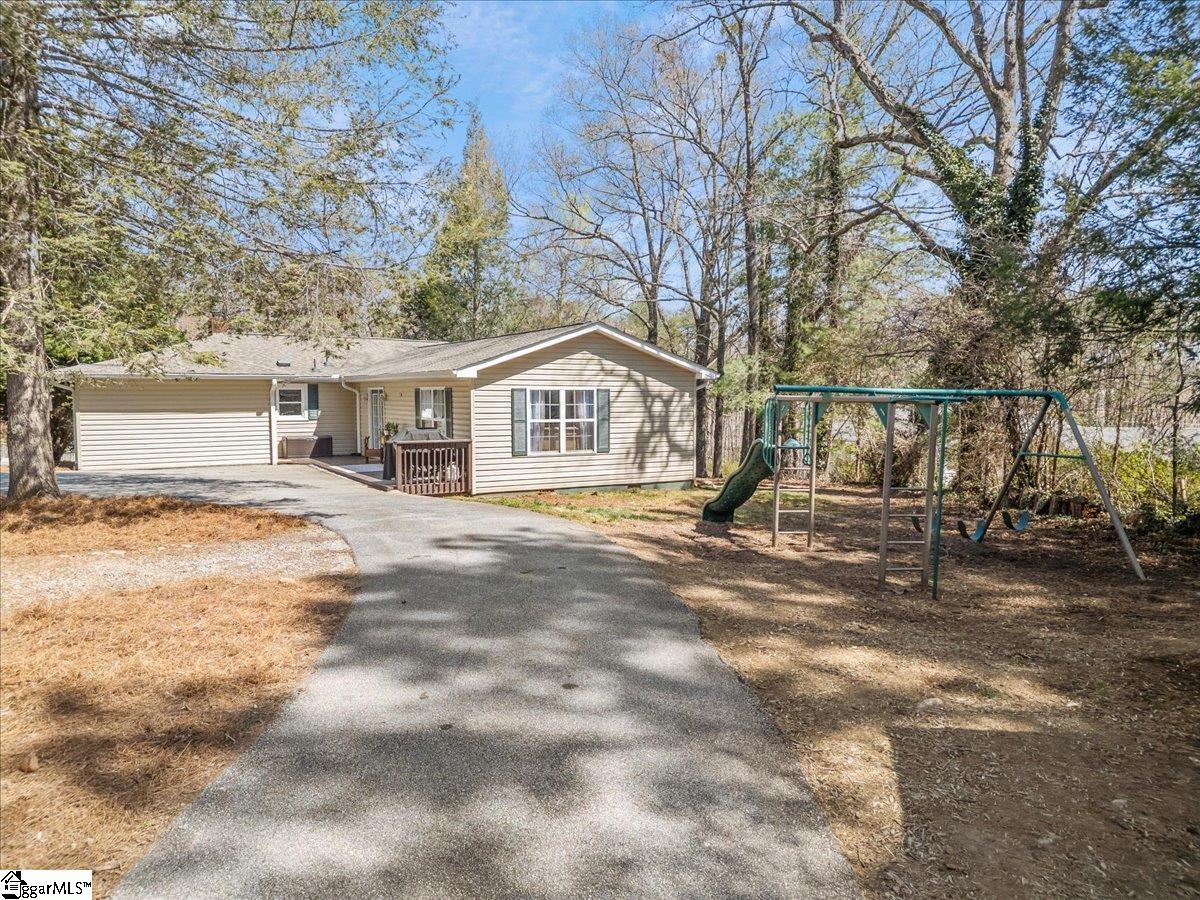 103 Forest, Landrum, South Carolina image 26