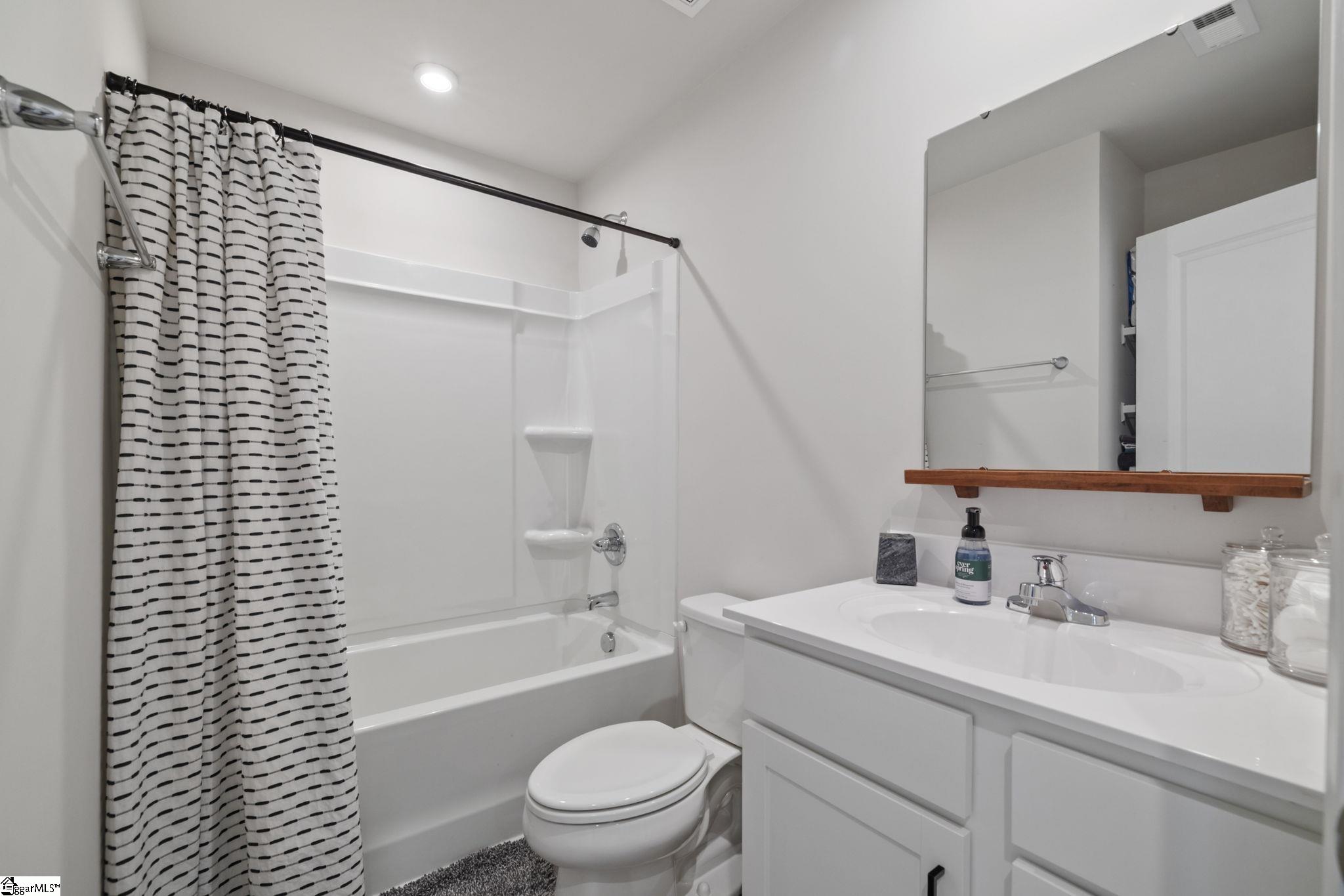 121 Sligh, Easley, South Carolina image 23
