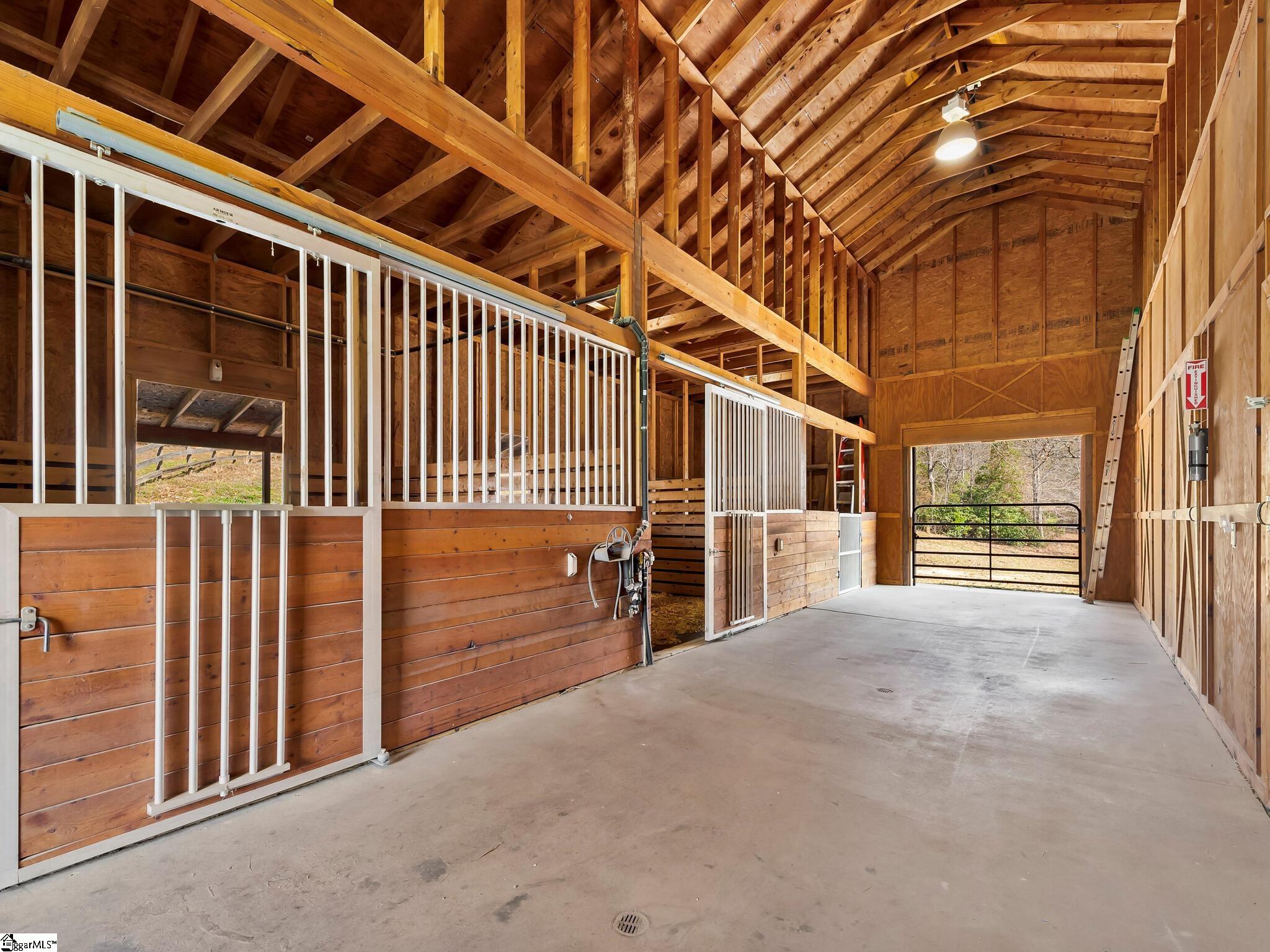 127 Pardo, Landrum, South Carolina image 38
