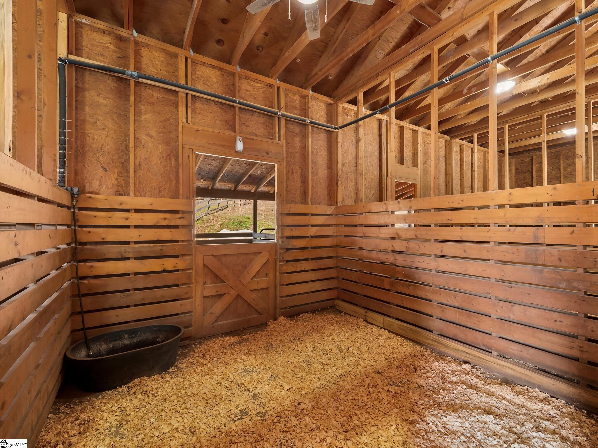 127 Pardo, Landrum, South Carolina image 39