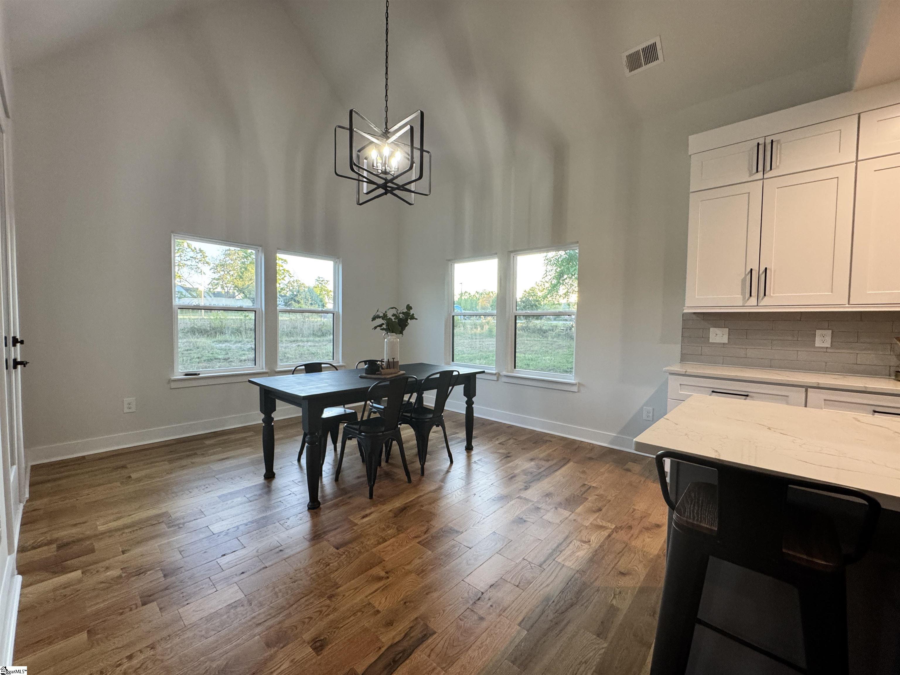 MLS #1552314 image #2