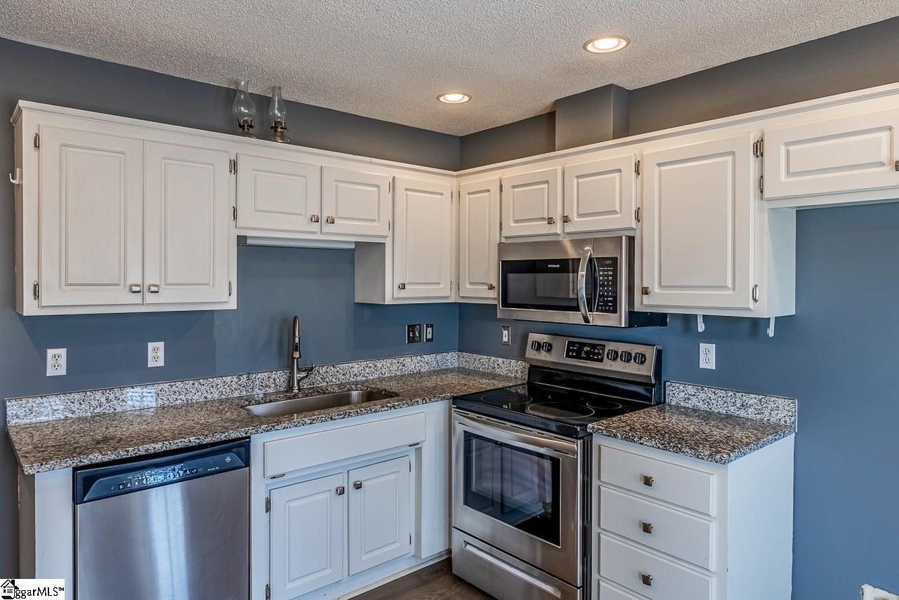 1102 Dunwoody, Simpsonville, South Carolina image 5