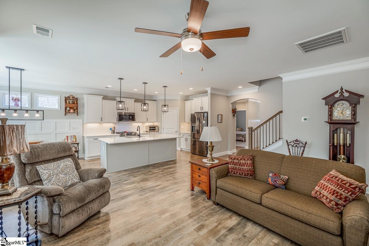 7 Ridgebury, Greenville, South Carolina image 5