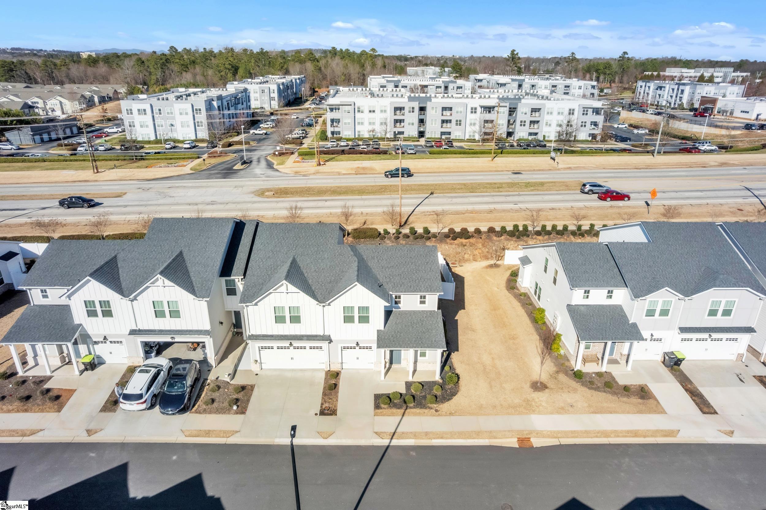 150 Bromes, Greenville, South Carolina image 26
